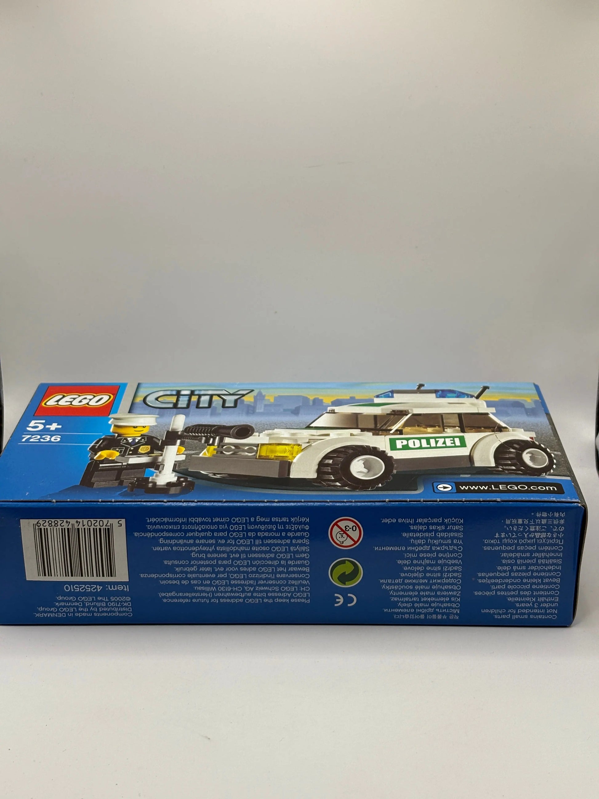 LEGO City #7236 Police Car Brand New in Box Sealed FRENLY BRICKS - Open 7 Days