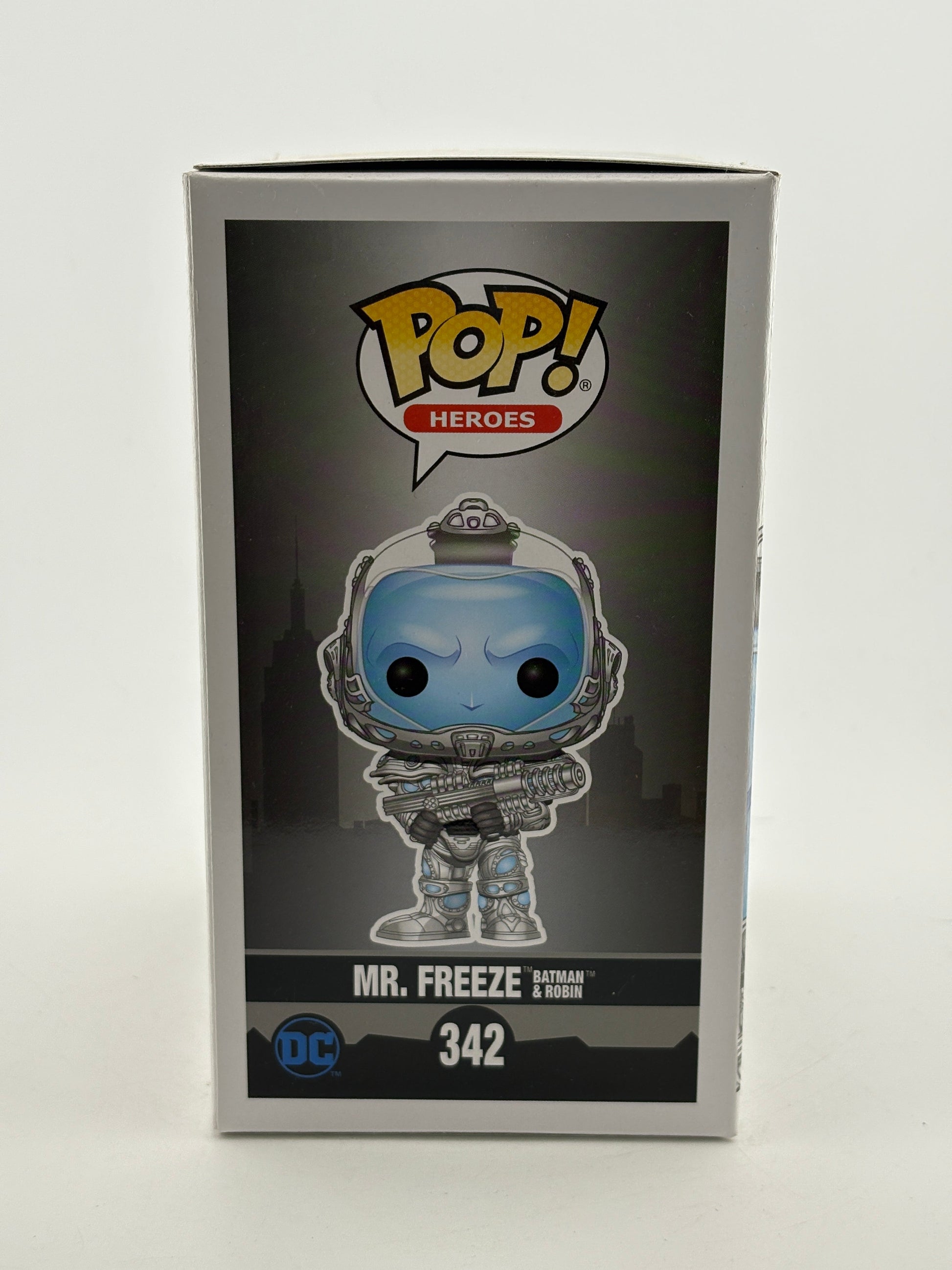 Funko POP! Heroes Batman & Robon #342 Mr. Freeze 2020 Summer Limited FRENLY BRICKS - Open 7 Days