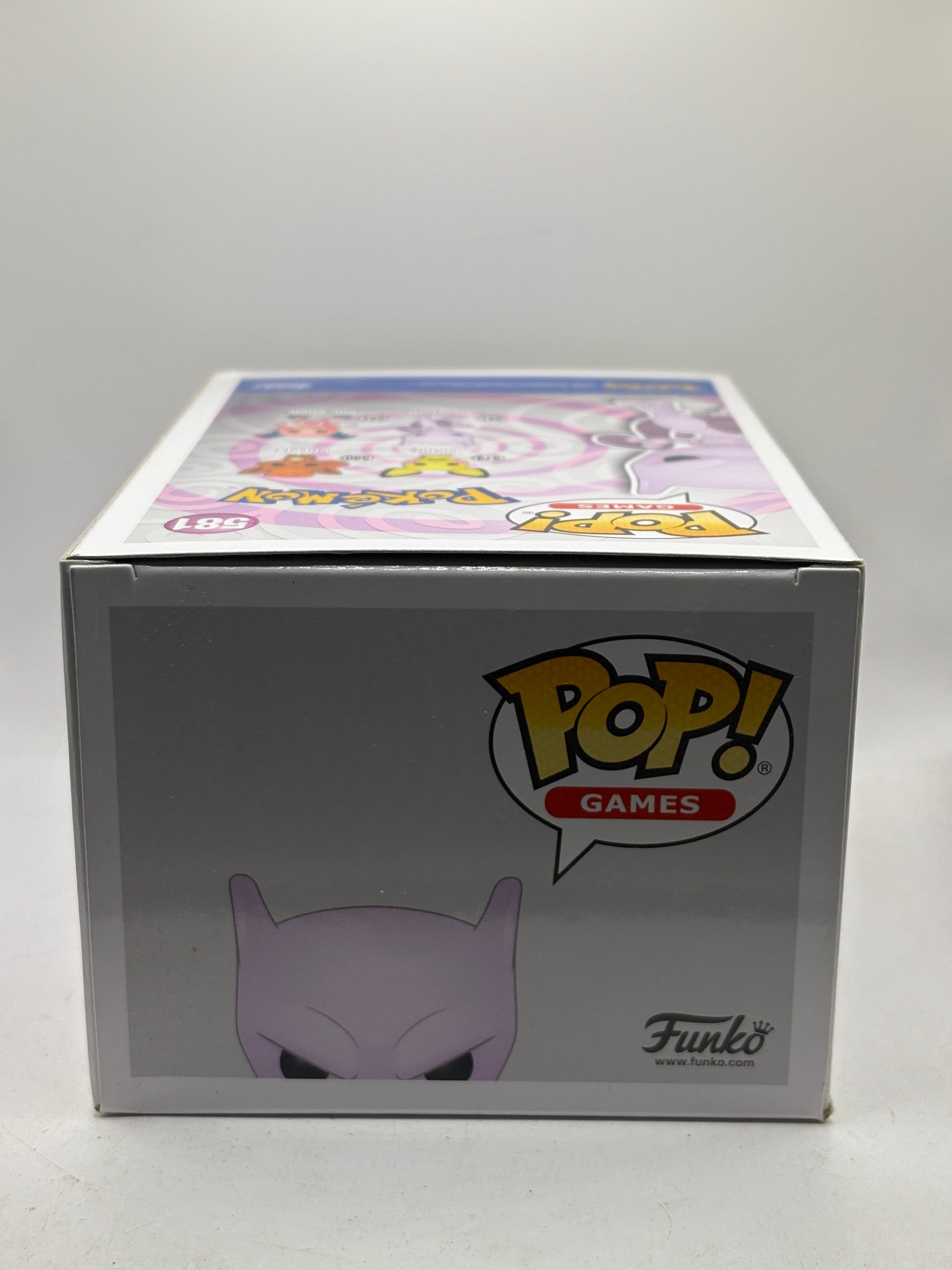 Funko POP! Games Pokémon #581 Mewtwo Flocked 2020 Summer Con Limited image 5