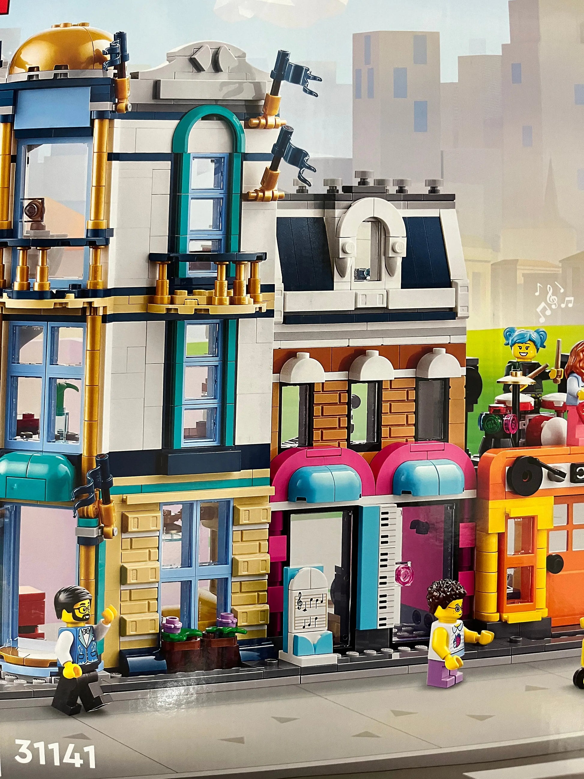 LEGO Creator 3in1 - Main Street 31141 FRENLY BRICKS - Open 7 Days