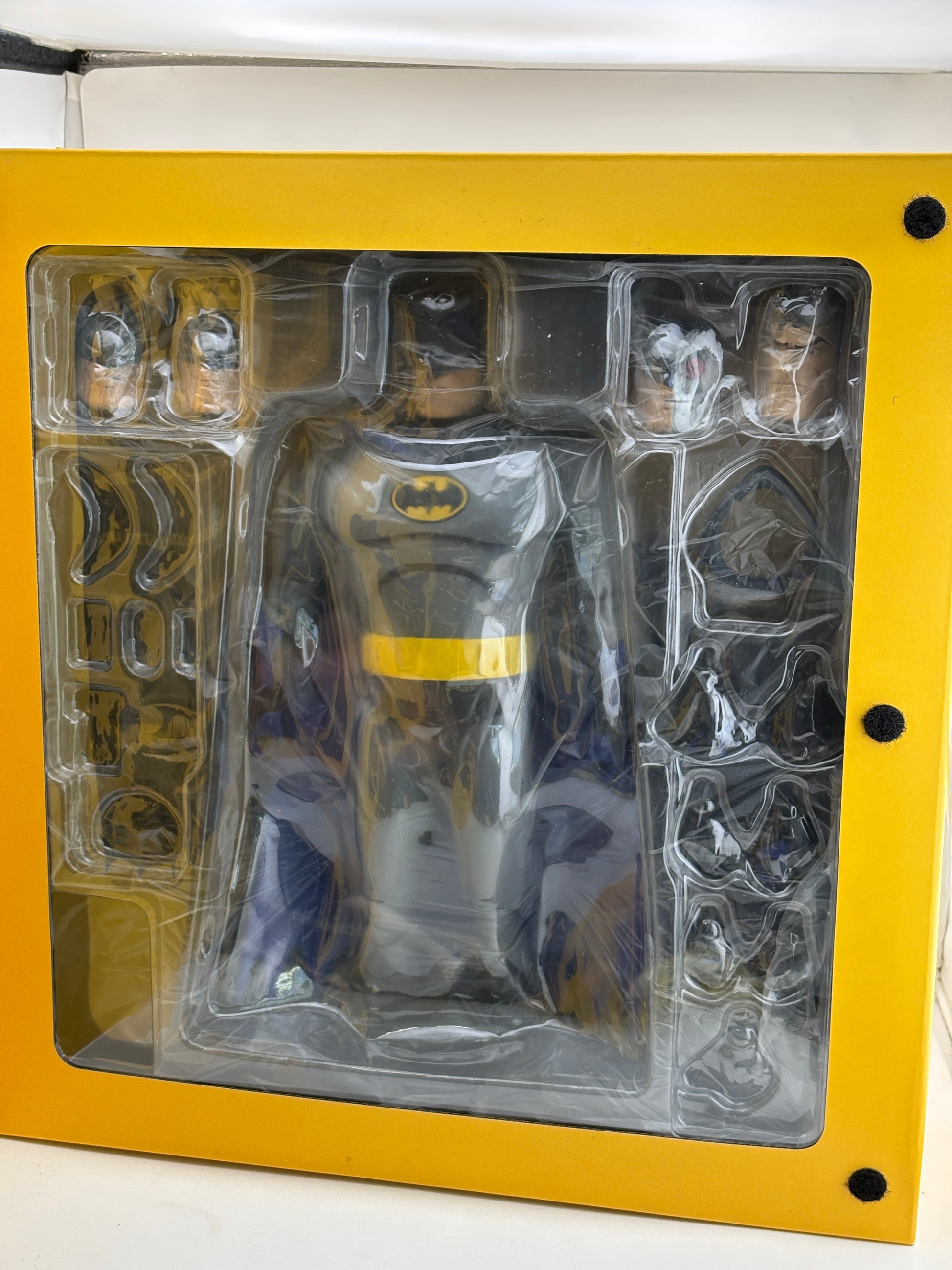 Batman 1/6th Scale Figure (Batman The Animated Series, Mondo) OPEN BOX / Missing Accessories FRENLY BRICKS - Open 7 Days