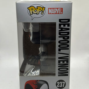 Funko POP! Marvel #237 Deadpool / Venom Vinyl Bobble-Head