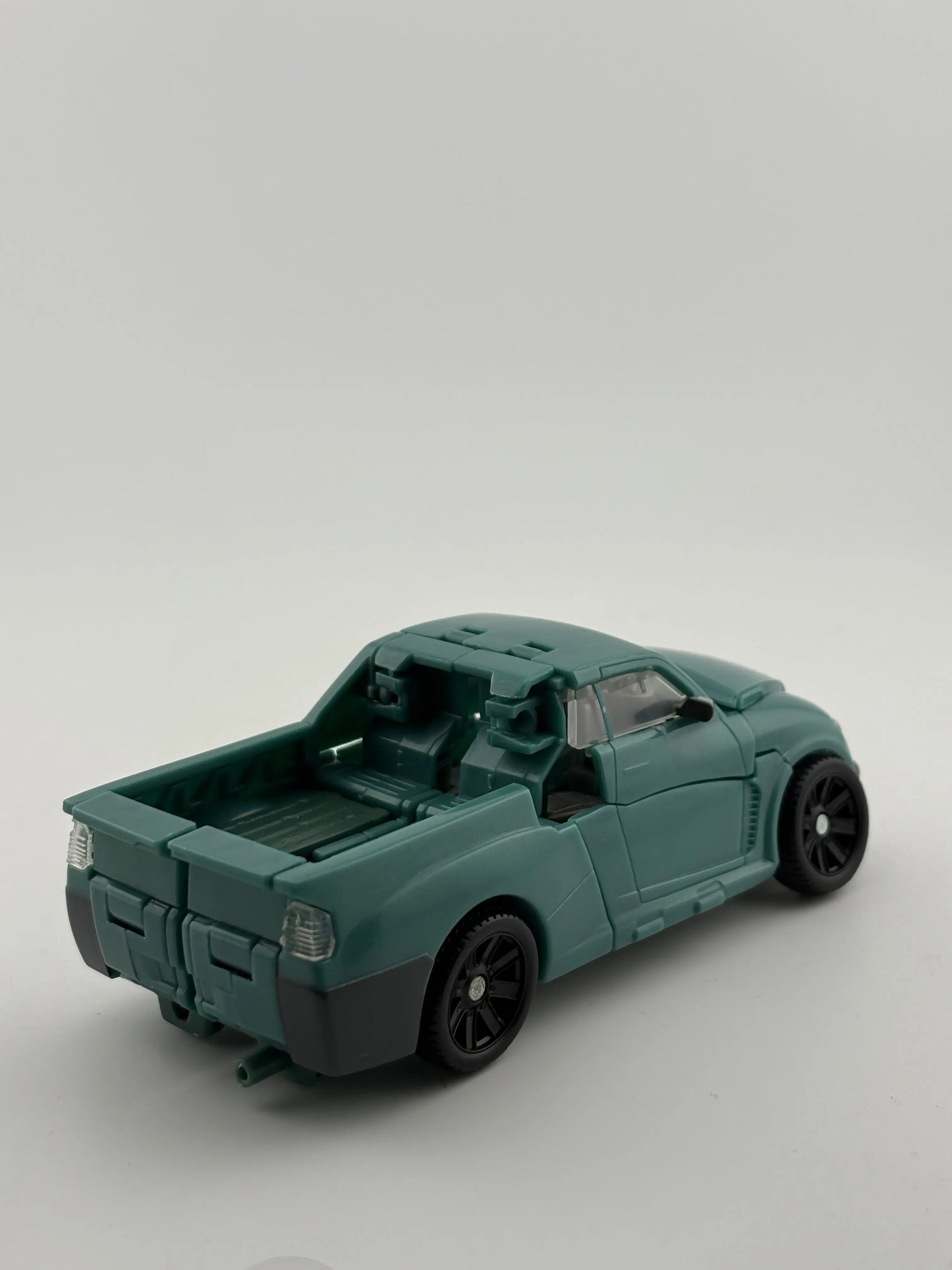 Hasbro Transformers Generations Deluxe Class Sergeant Kup Loose Action Figure Incomplete FRENLY BRICKS - Open 7 Days