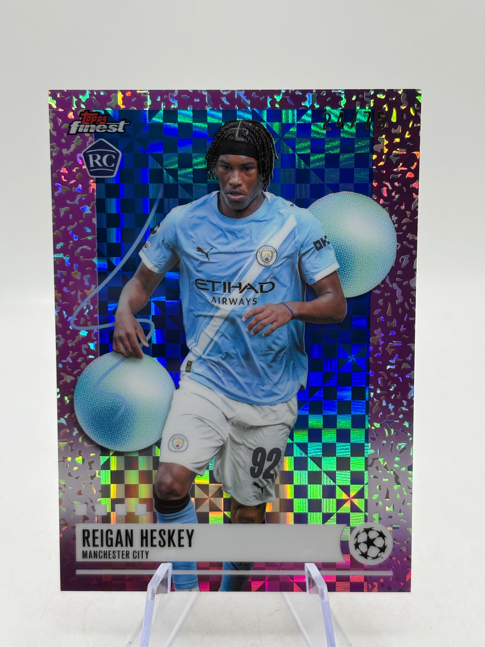 2026 Topps Finest UEFA Rookie - Reigan Heskey #382 /75 Pink