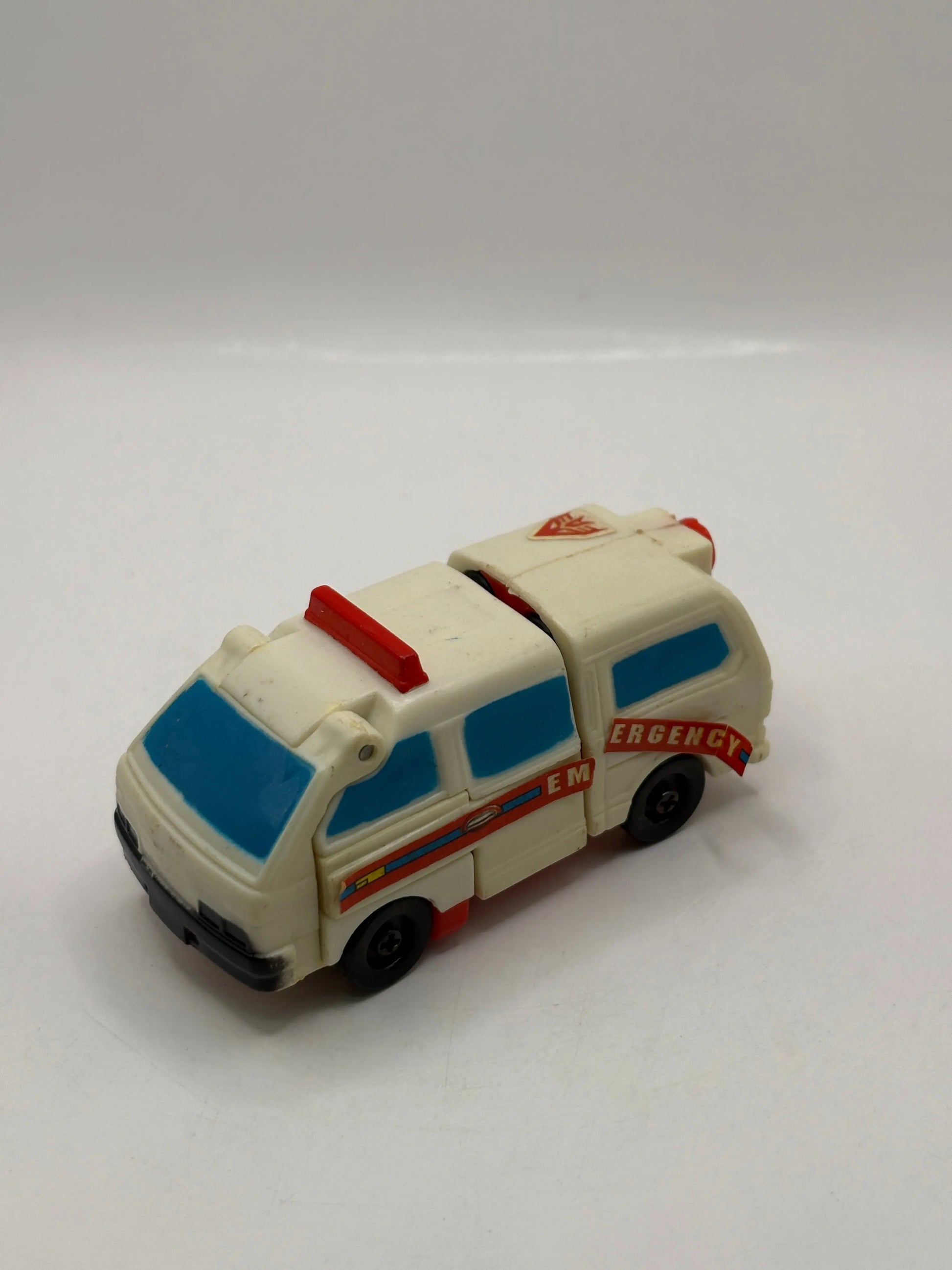 1986 Transformers Generation 1 G1 Protectobot First Aid Loose Figure FRENLY BRICKS - Open 7 Days