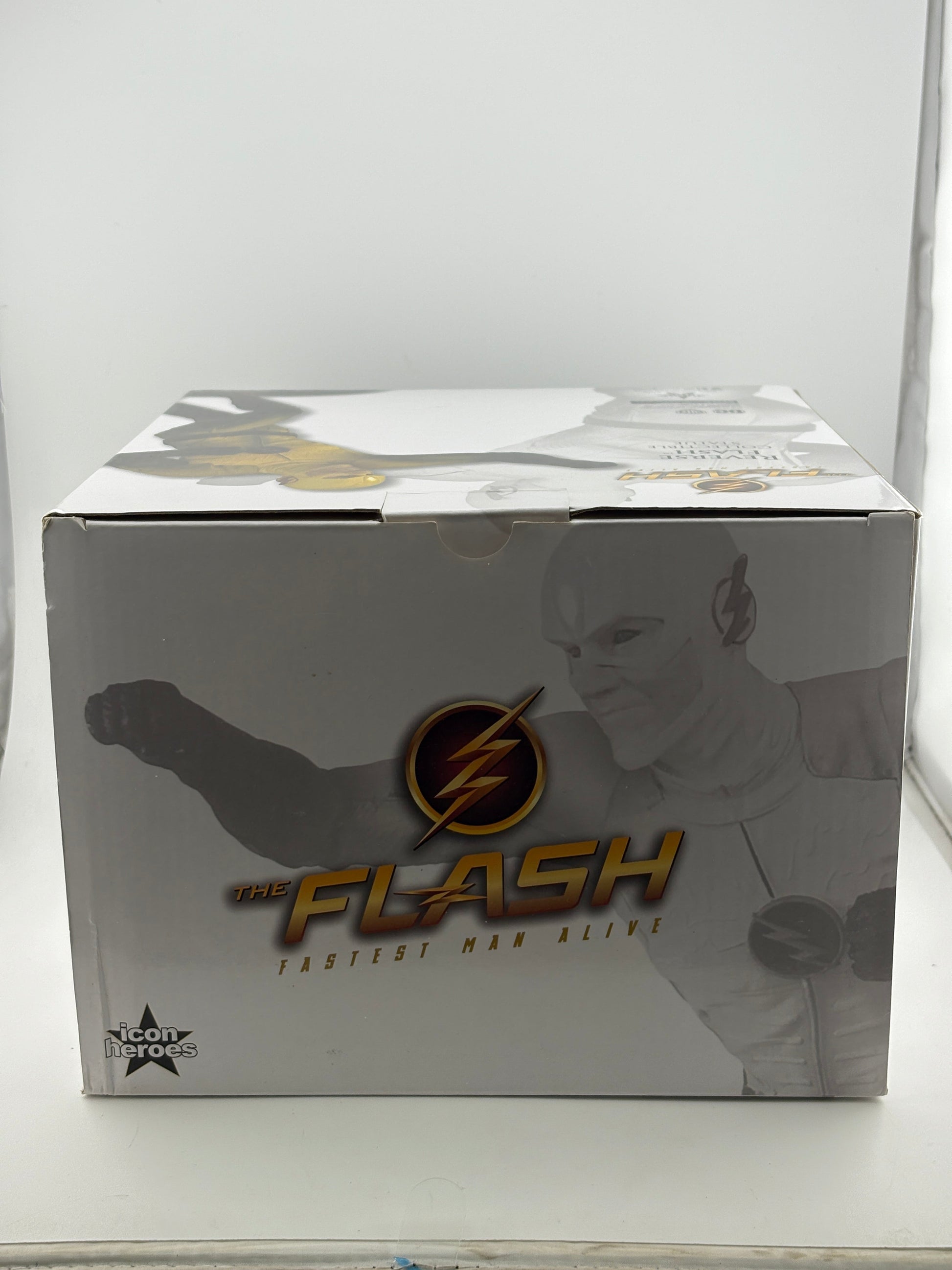Icon Heroes DC The Flash - Reverse Flash Collectible Statue Limited Edition /1500 Open FRENLY BRICKS - Open 7 Days