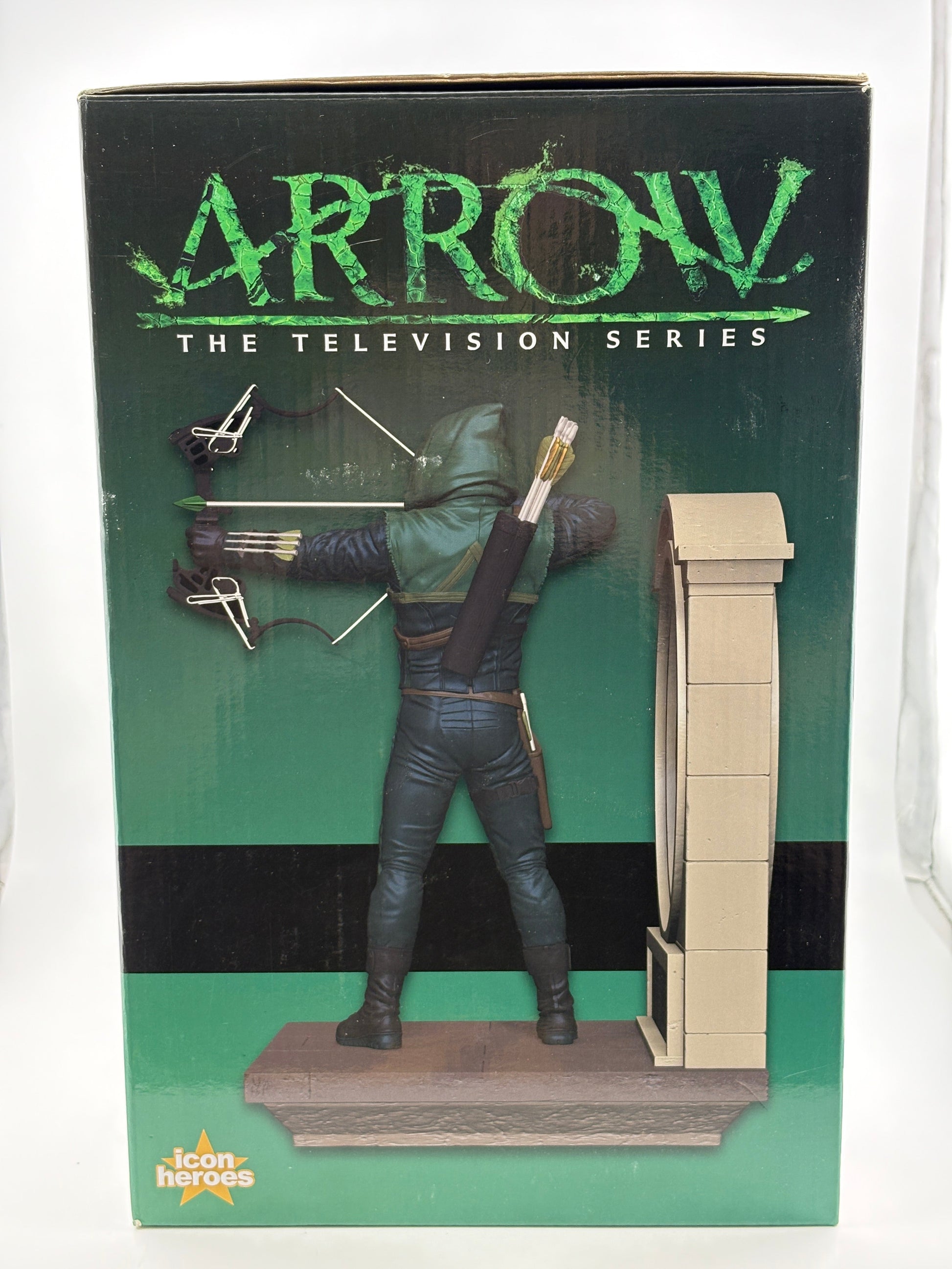 Icon Heroes: Arrow TV Series Season 1 Statue Exclusive Limited Edition Bookend FRENLY BRICKS - Open 7 Days