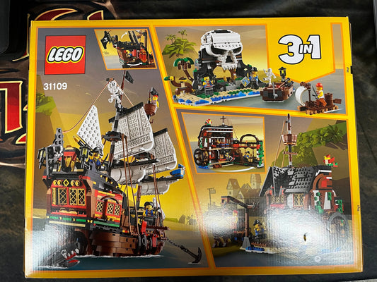 LEGO Lego CREATOR: Pirate Ship (31109) FRENLY BRICKS - Open 7 Days