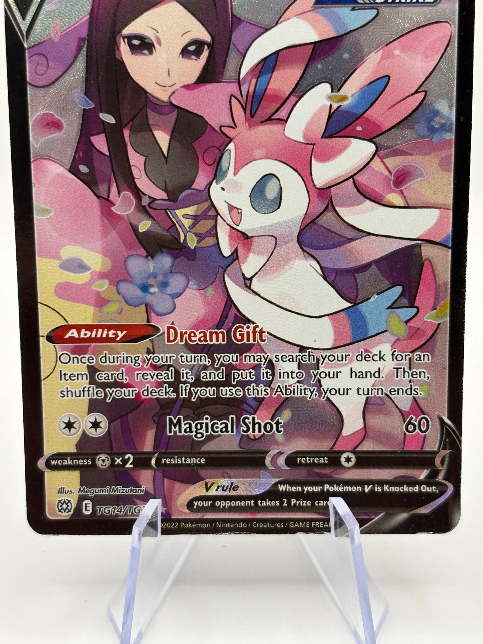 Pokemon TCG Brilliant Stars - Sylveon V Full Art TG14/TG30 LP See Photos* FRENLY BRICKS - Open 7 Days