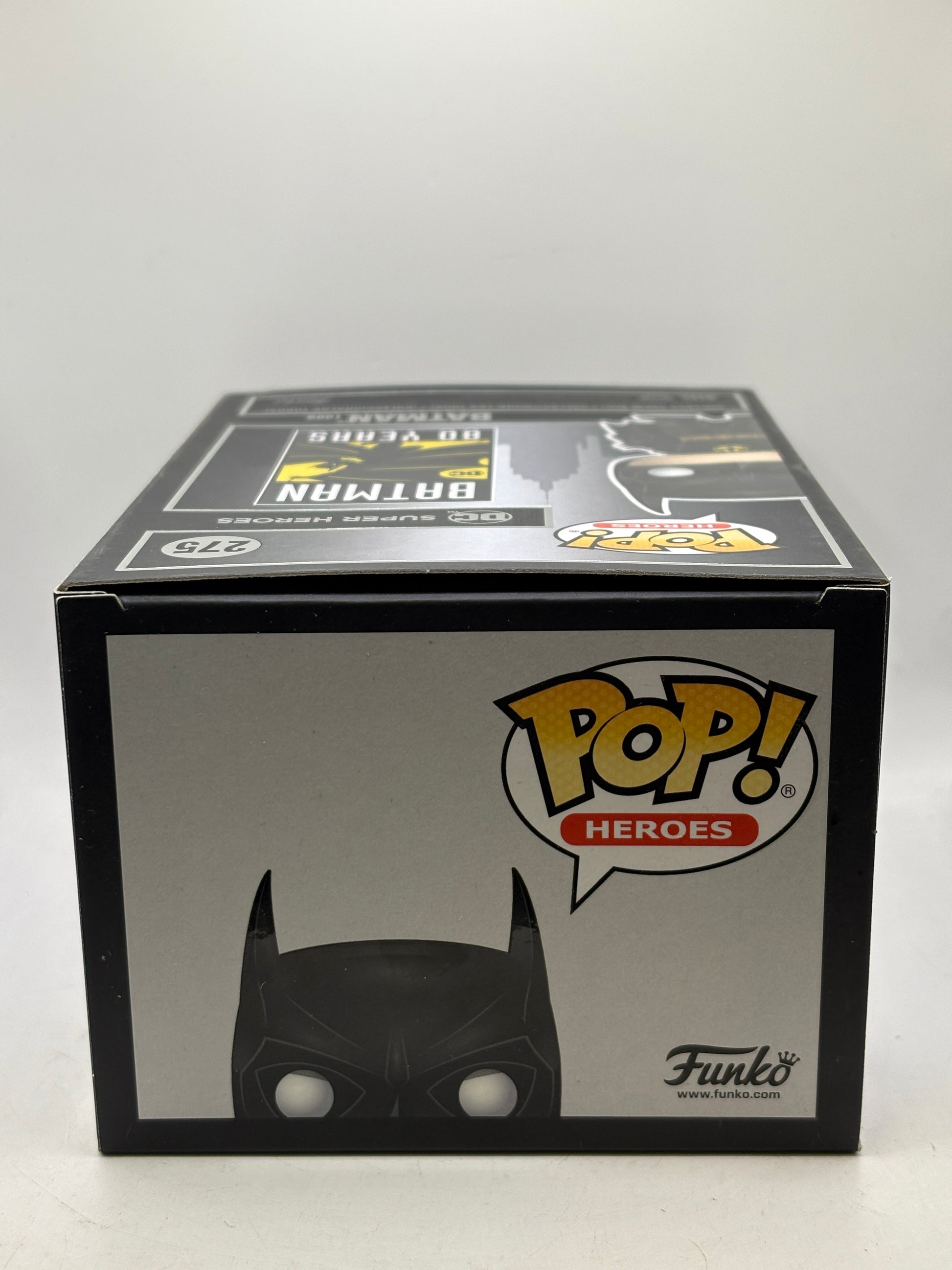 Funko POP! Heroes Batman #275 Batman Vinyl Figure image 5