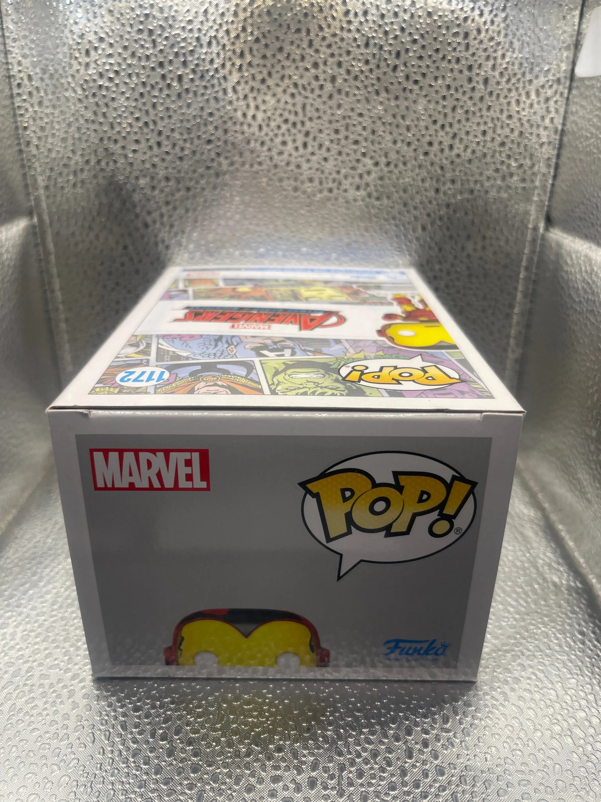 Funko POP! Marvel The Avengers #1172 Iron Man 60th (With Pin) FRENLY BRICKS - Open 7 Days