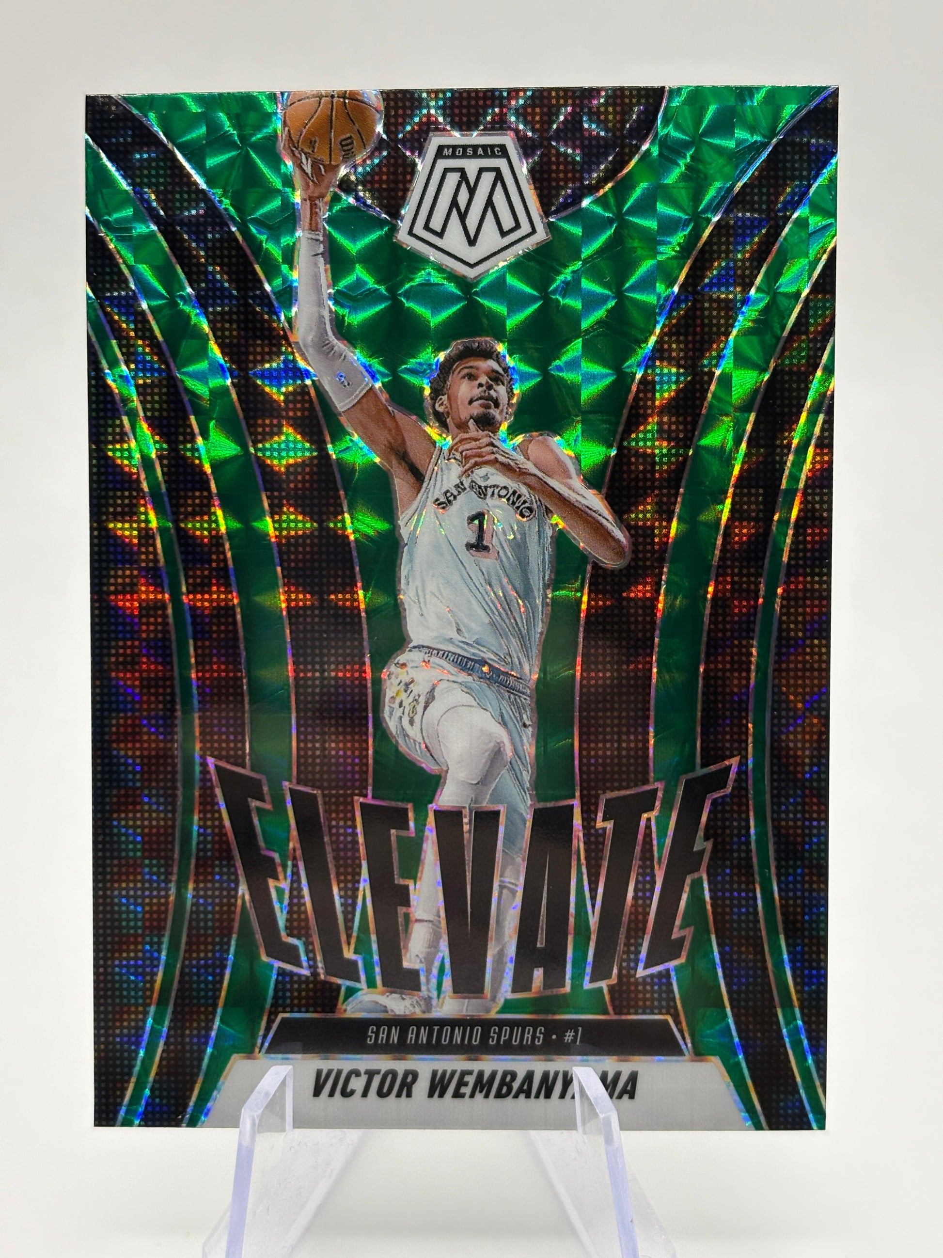 2024 Panini Mosaic Elevate#11 Victor Wembanyama Green Mosaic FRENLY BRICKS - Open 7 Days