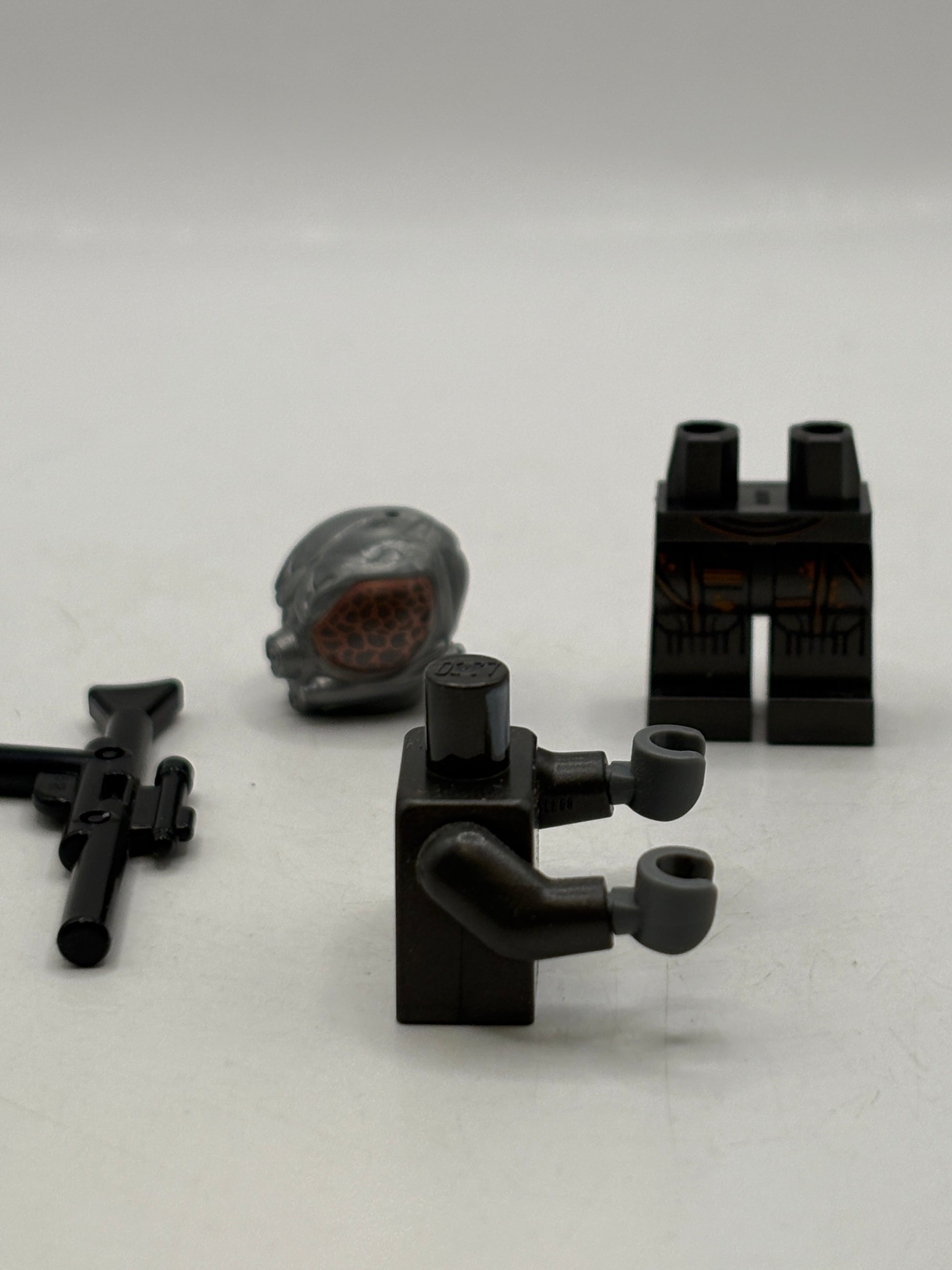 Lego Star Wars Minifigures - 4-LOM 75167, 75243 sw0830 image 5