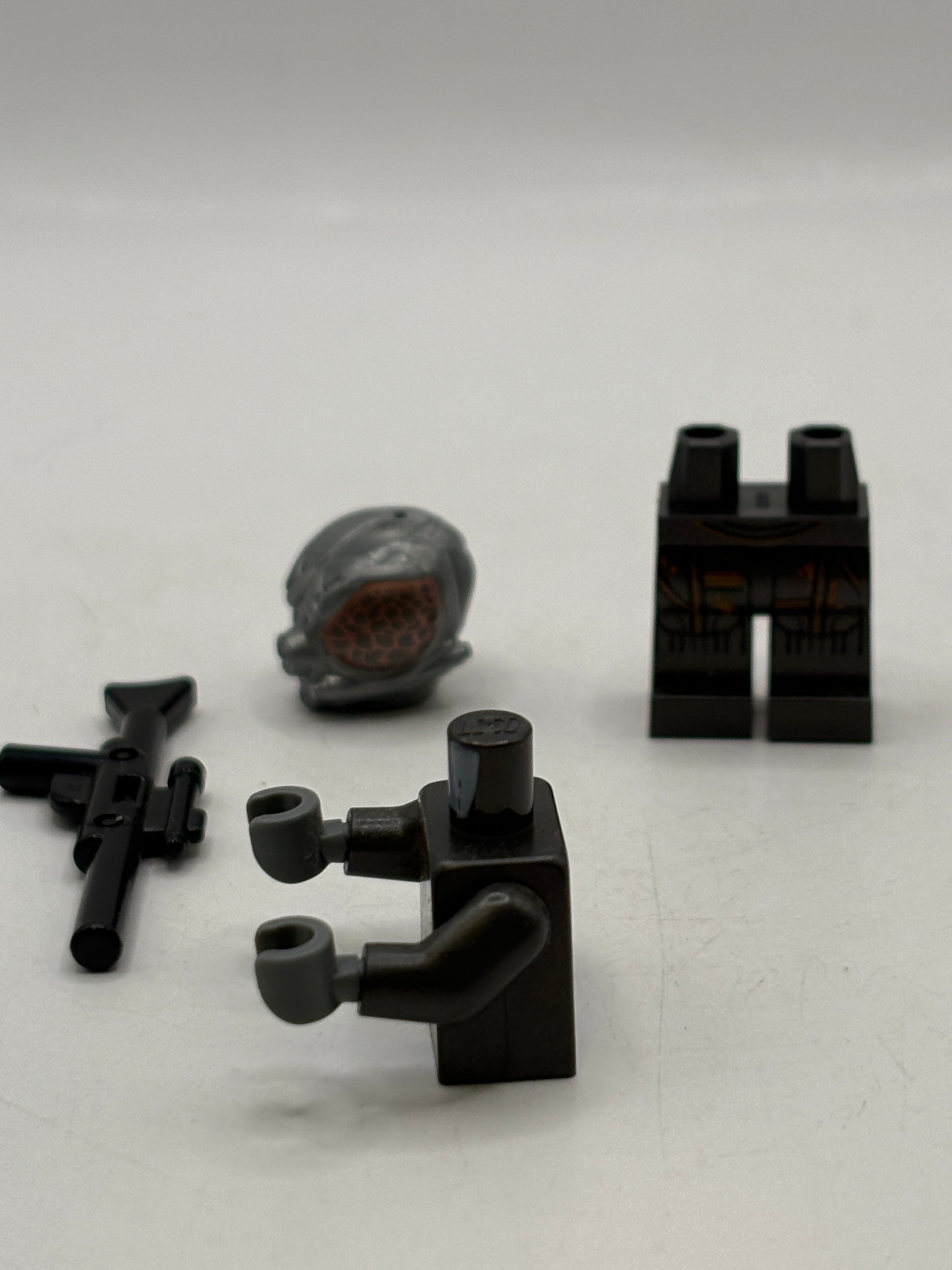 Lego Star Wars Minifigures - 4-LOM 75167, 75243 sw0830 image 6