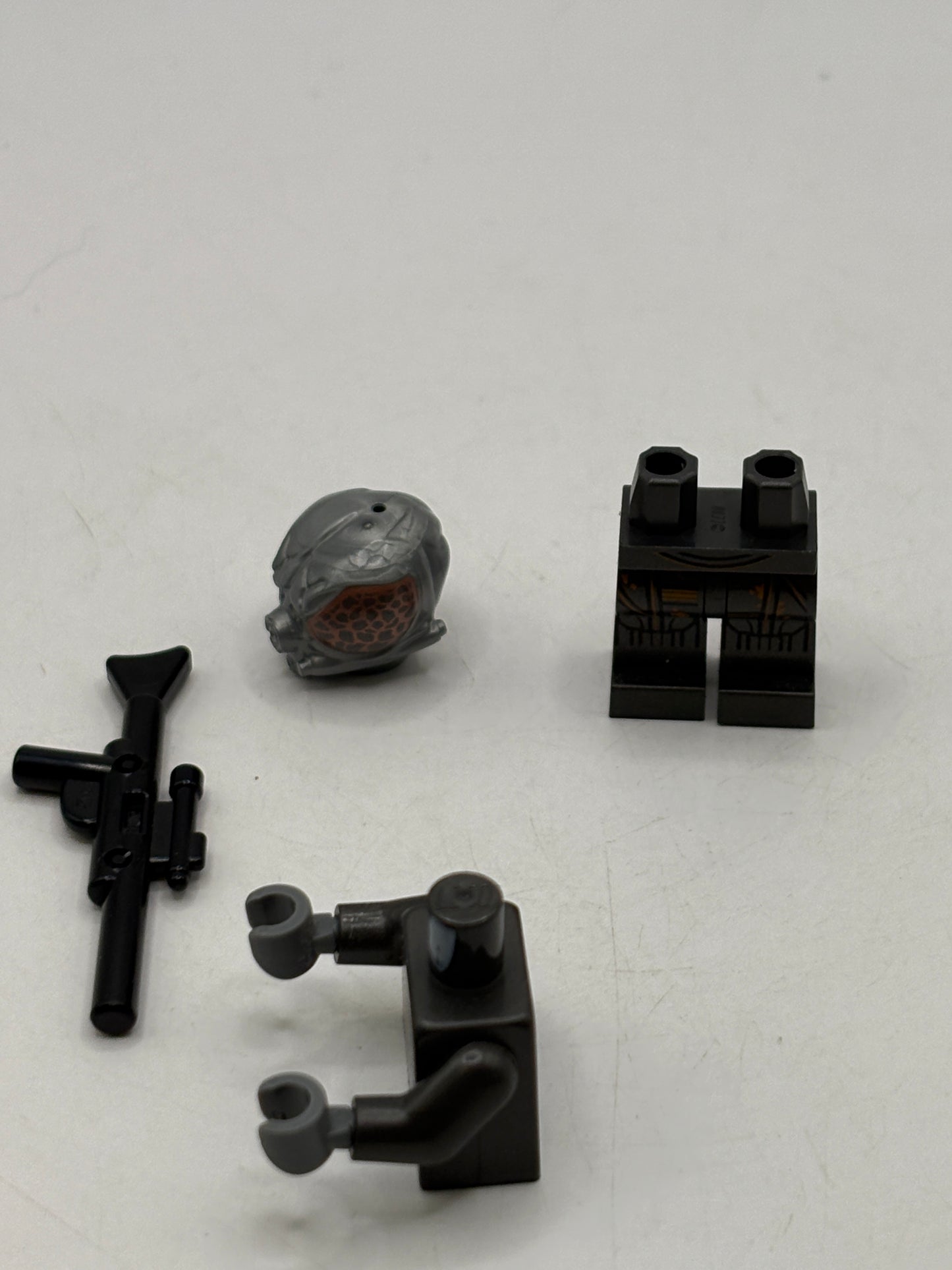Lego Star Wars Minifigures - 4-LOM 75167, 75243 sw0830