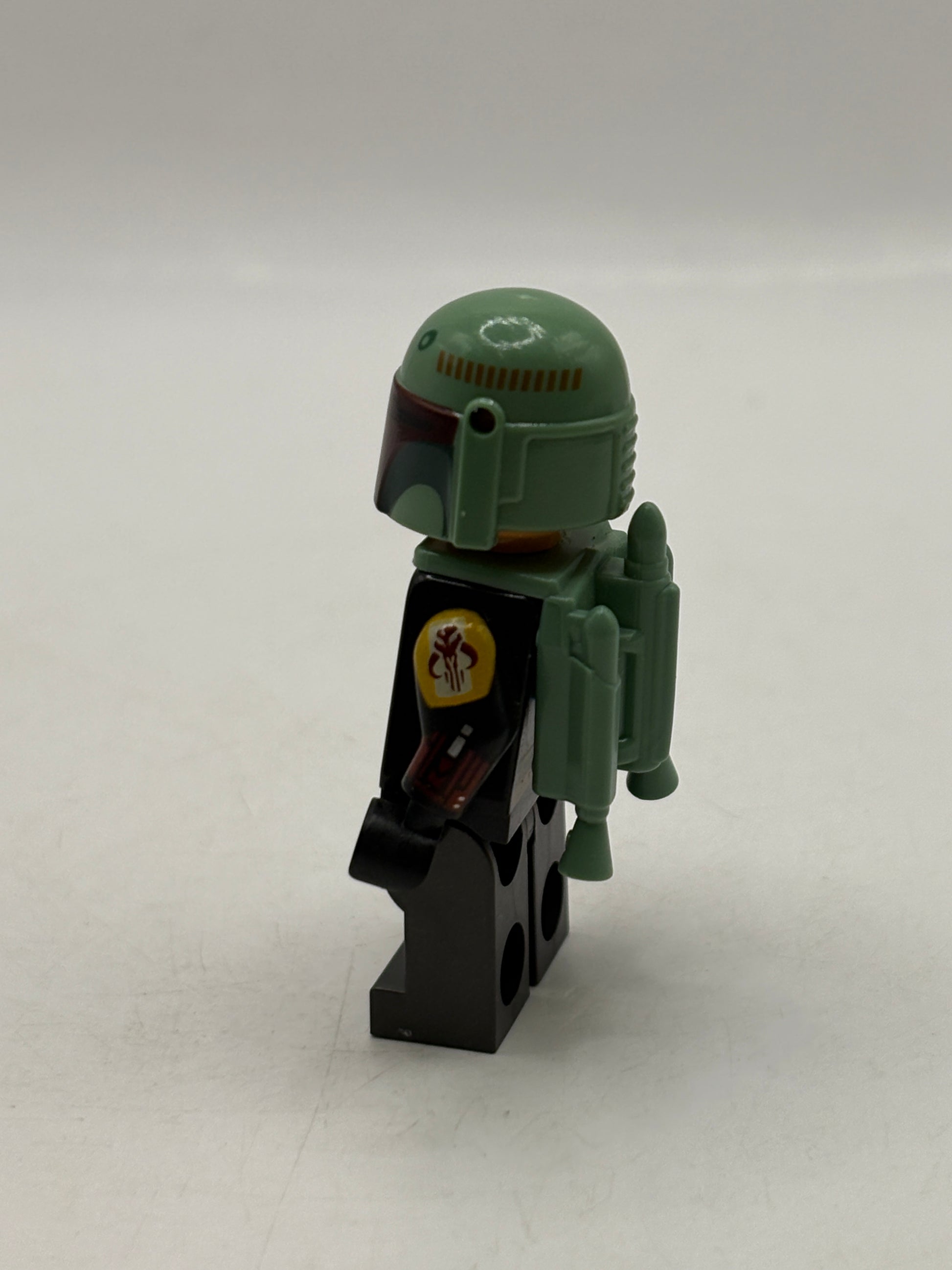 LEGO® Minifigure Star Wars sw1158 Boba Fett Repainted Beskar Armor Jet Pack image 2