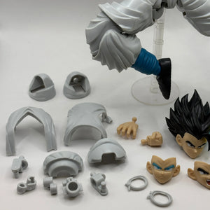 Bandai Figure-Rise Standard Dragon Ball Super SSGSS Gogeta  Model Kit Loose FRENLY BRICKS - Open 7 Days