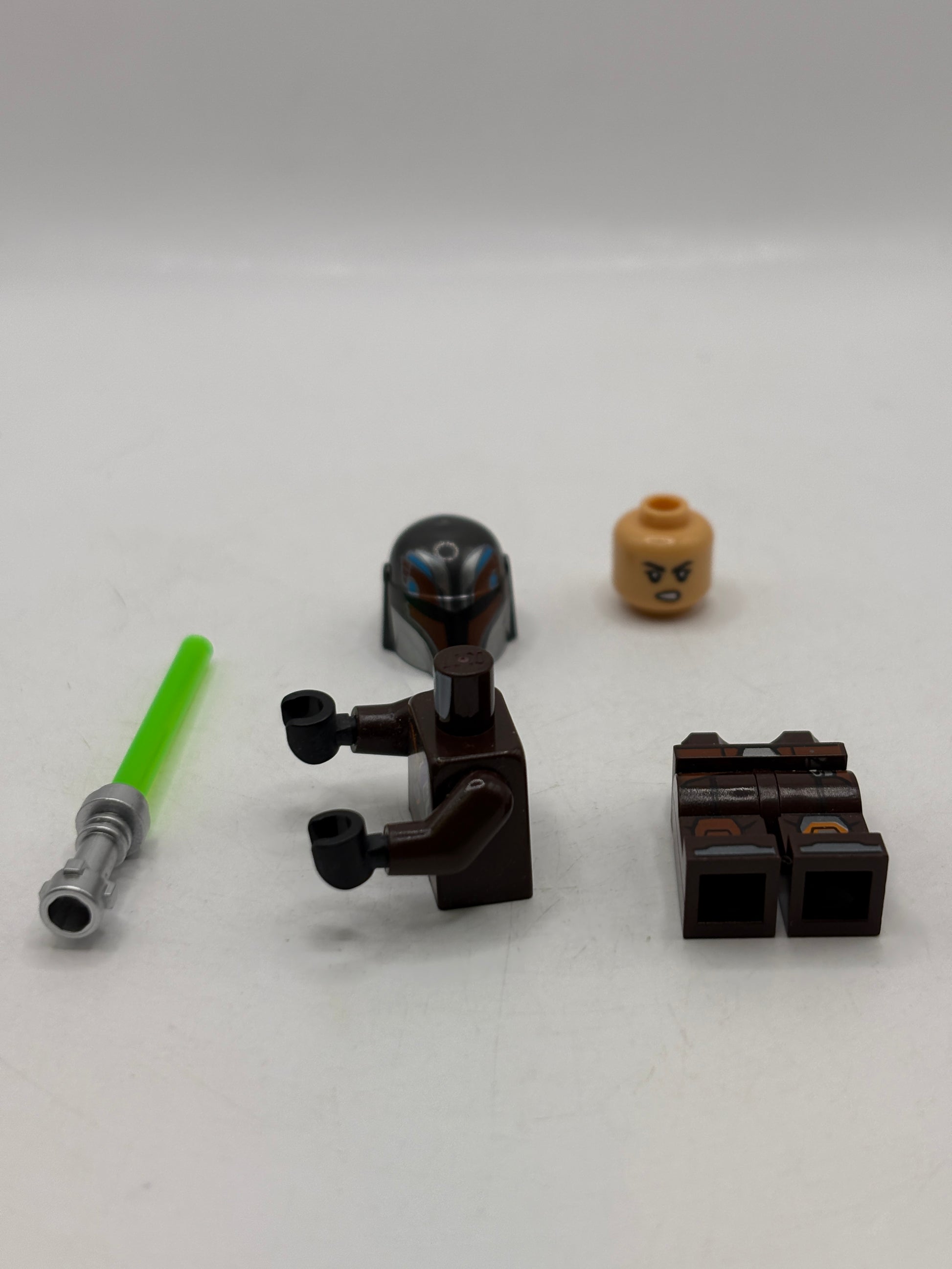 LEGO® Minifig sw1302 - Sabine Wren - Dark Brown Armor image 5