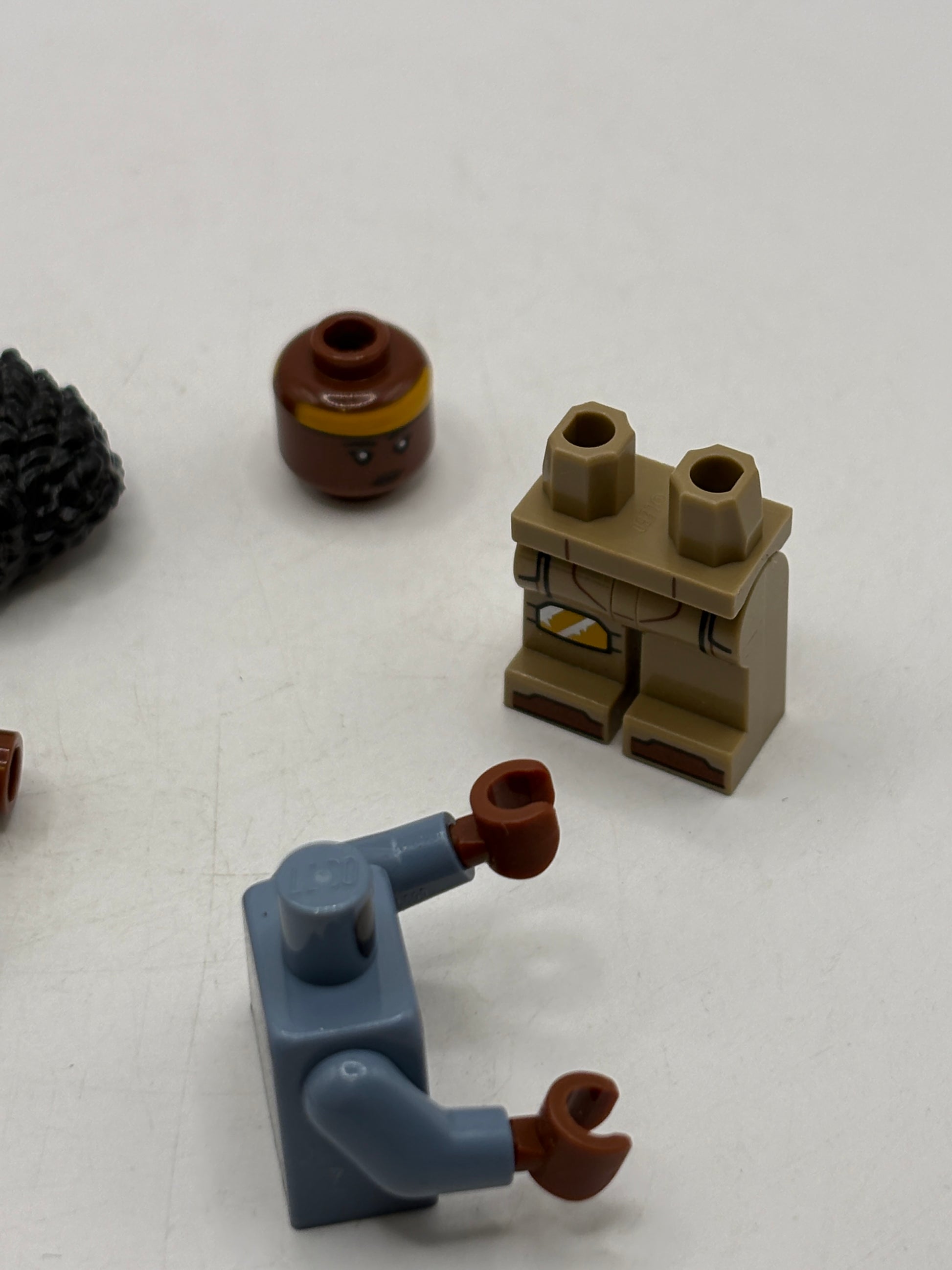 Lego Star Wars Yesi Scala Rebuild The Galaxy Minifigure from 75393 sw1360 image 7
