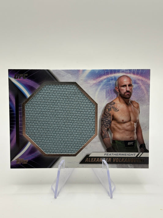 2024 Topps UFC Jumbo Fight Mat Relic Card Alexander Volkanovski FRENLY BRICKS - Open 7 Days