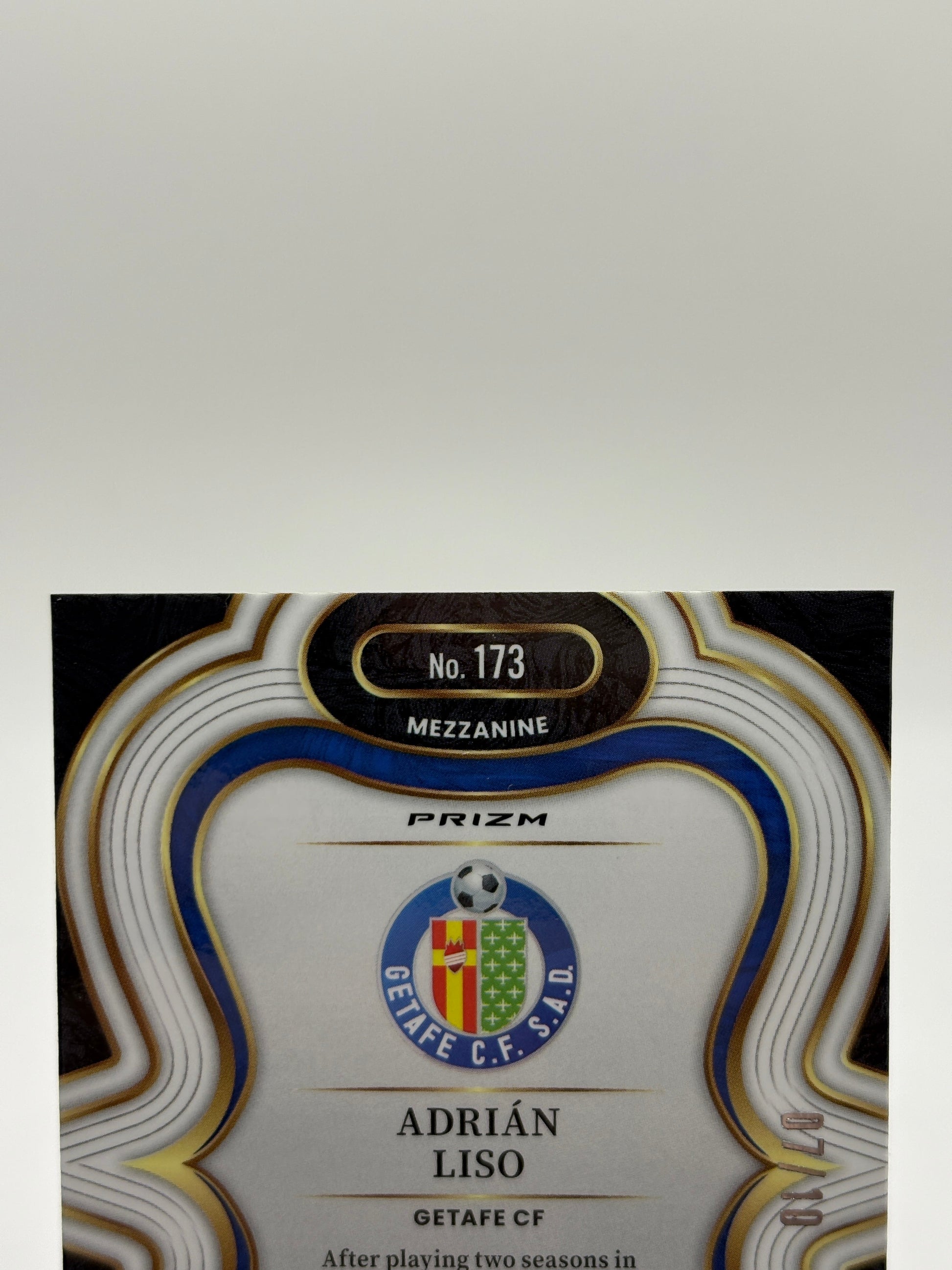 2025-26 Select La Liga Gold Wave /10 Adrian  Liso Getafe FC RC FRENLY BRICKS - Open 7 Days