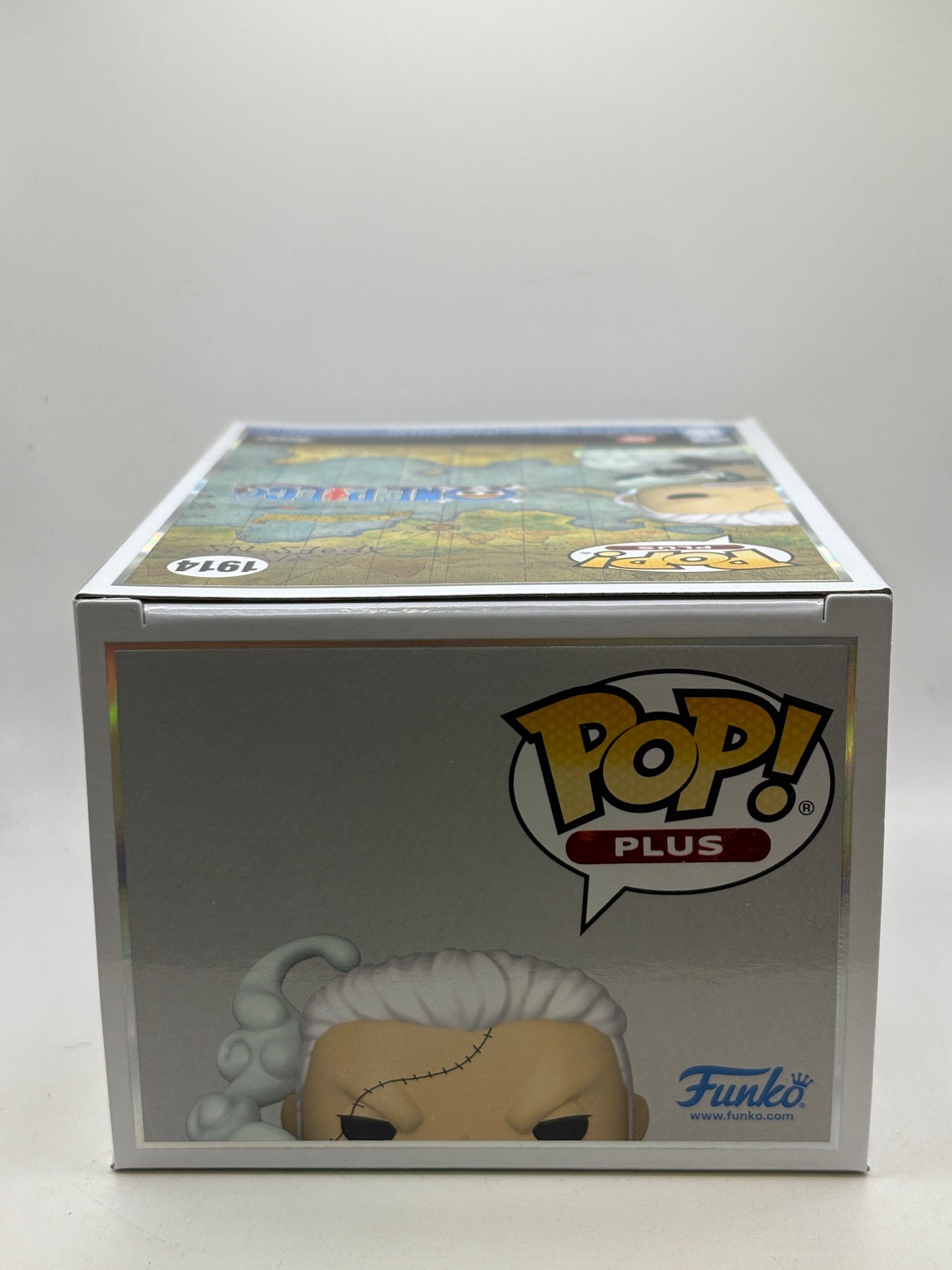 Funko POP! Plus One Piece #1914 Smoker Pre Release