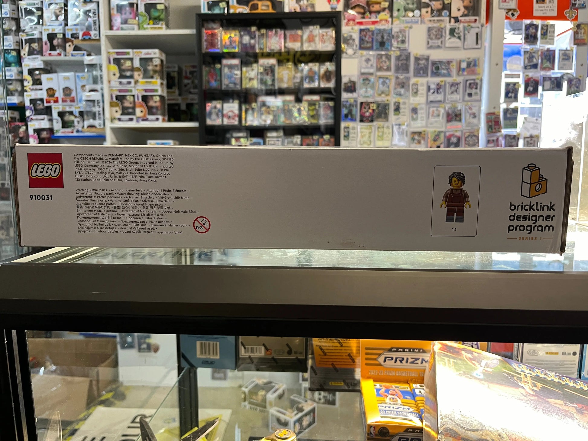 LEGO Bricklink General Store designed by Łukasz Łyciuk FRENLY BRICKS - Open 7 Days