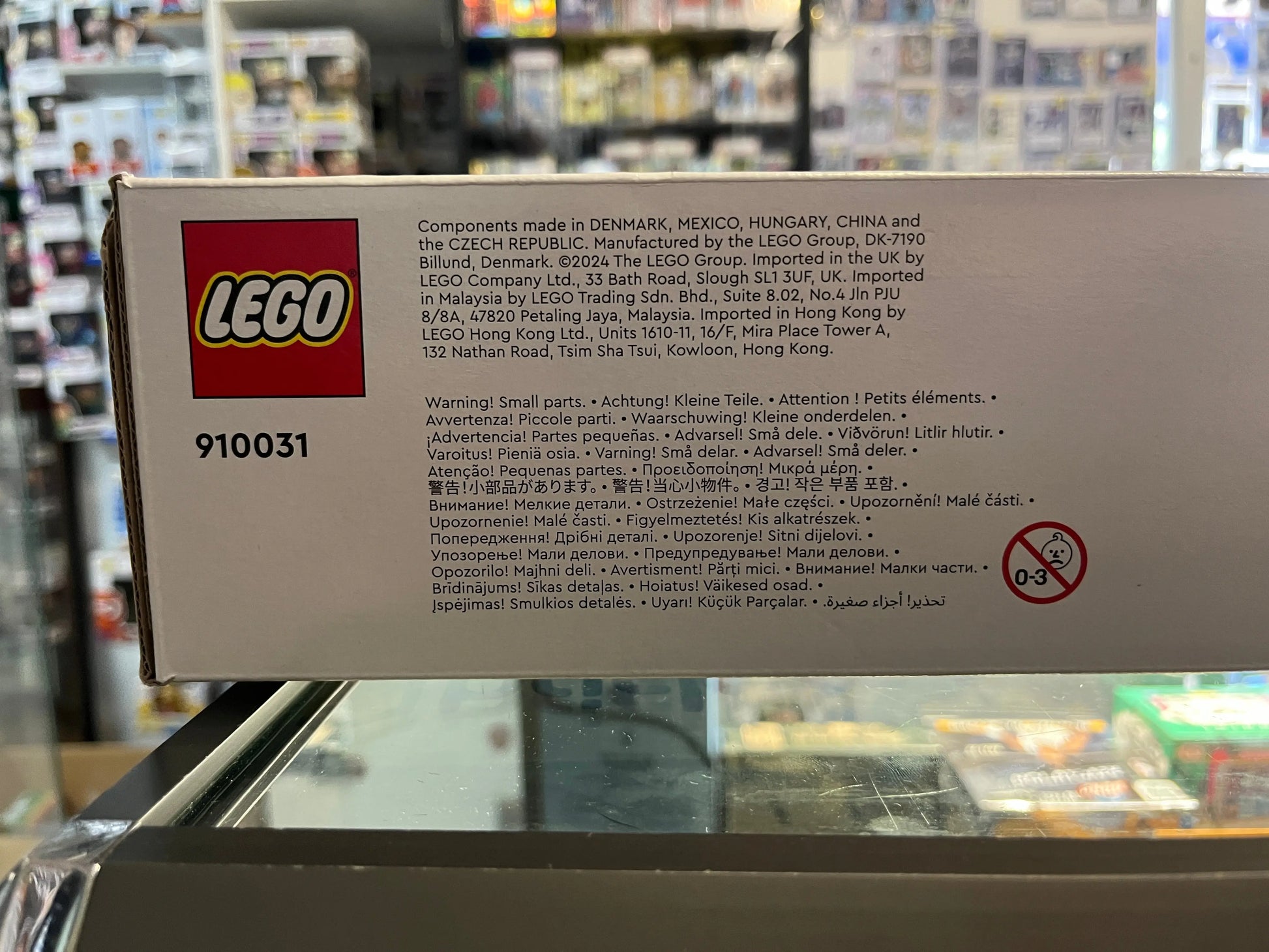 LEGO Bricklink General Store designed by Łukasz Łyciuk FRENLY BRICKS - Open 7 Days