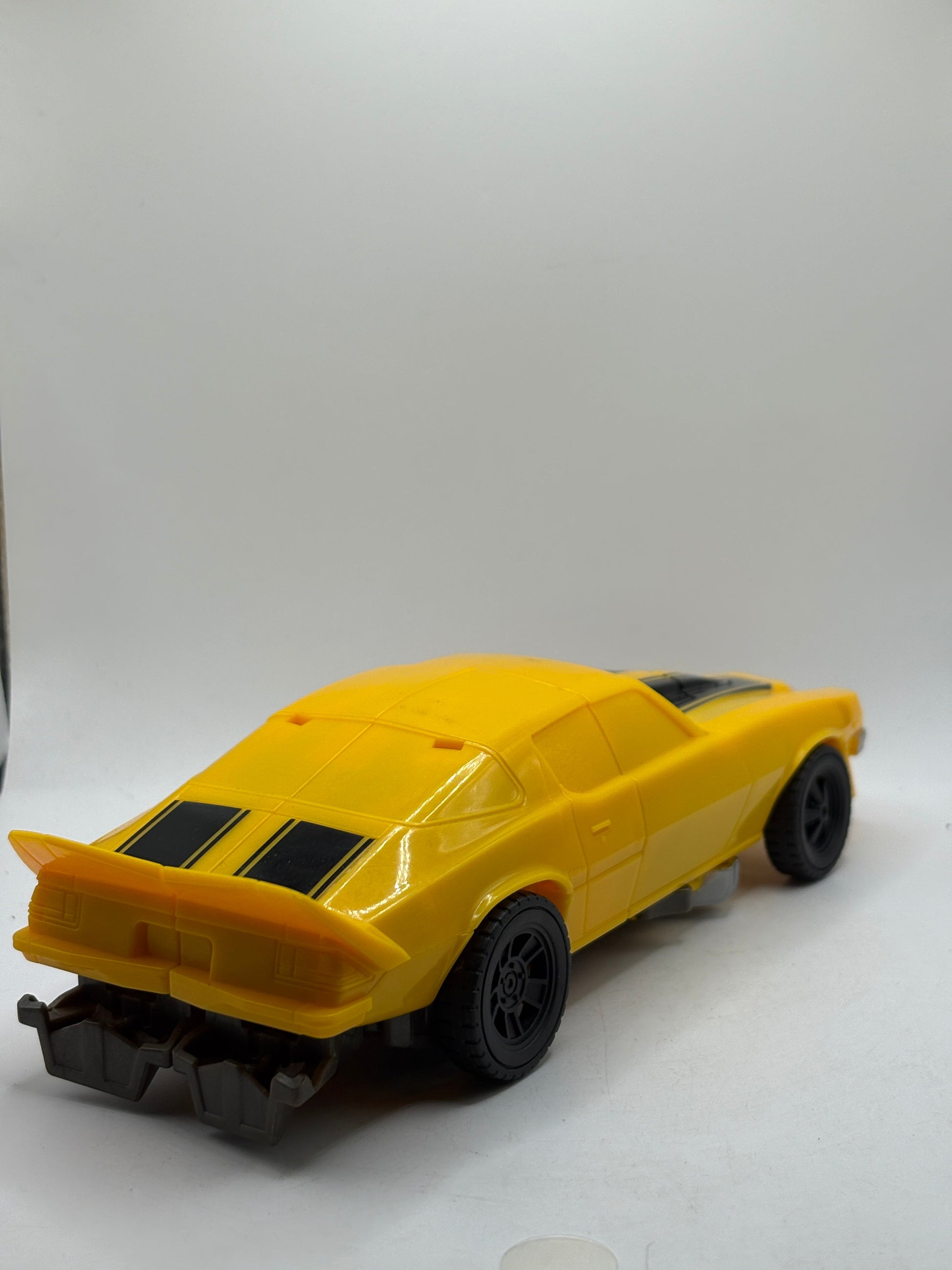 Transformers Titan Changers Bumblebee Incomplete Action Figure Loose FRENLY BRICKS - Open 7 Days