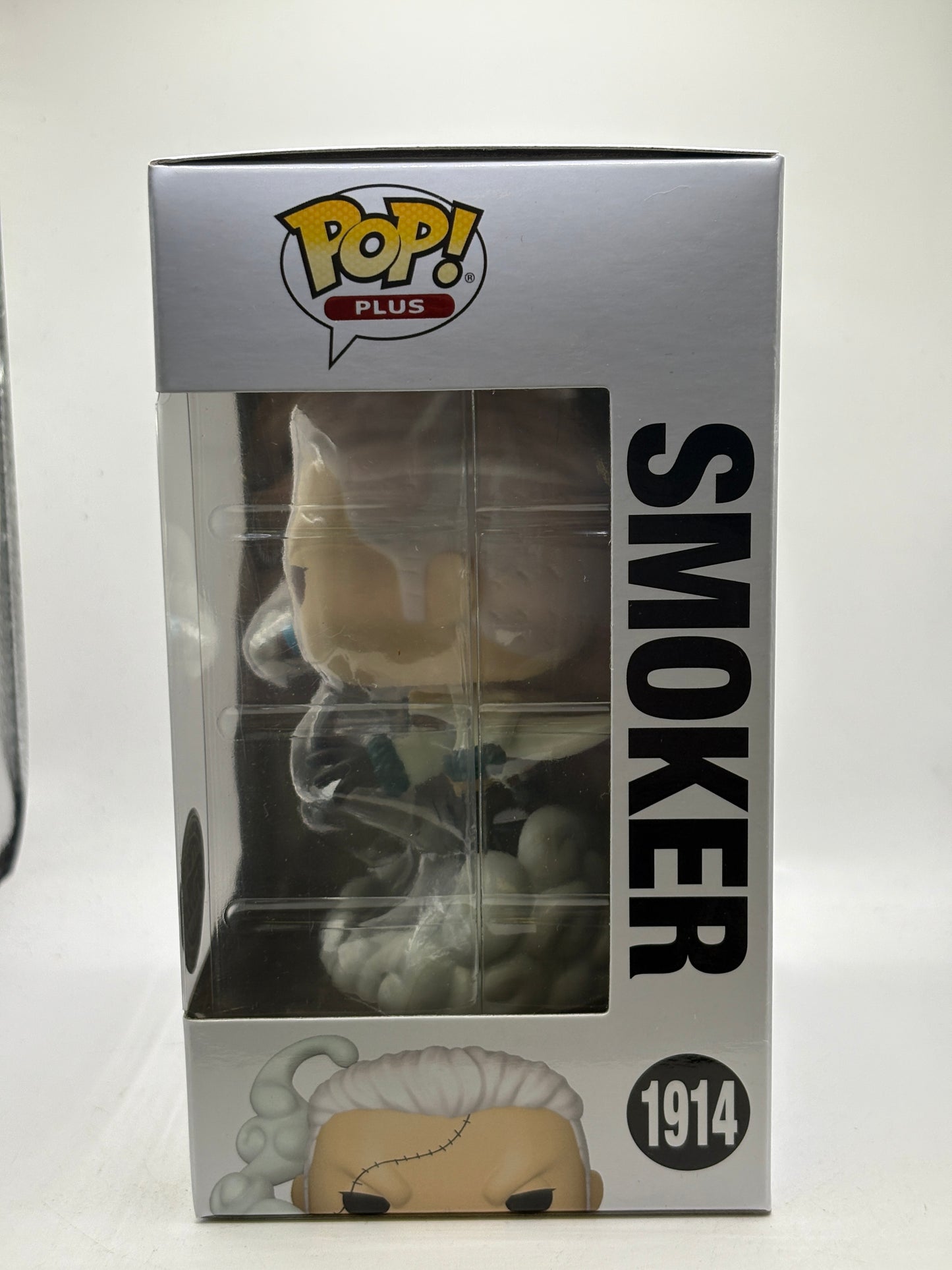 Funko POP! Plus One Piece #1914 Smoker Special Edition Vinyl Figure (1)