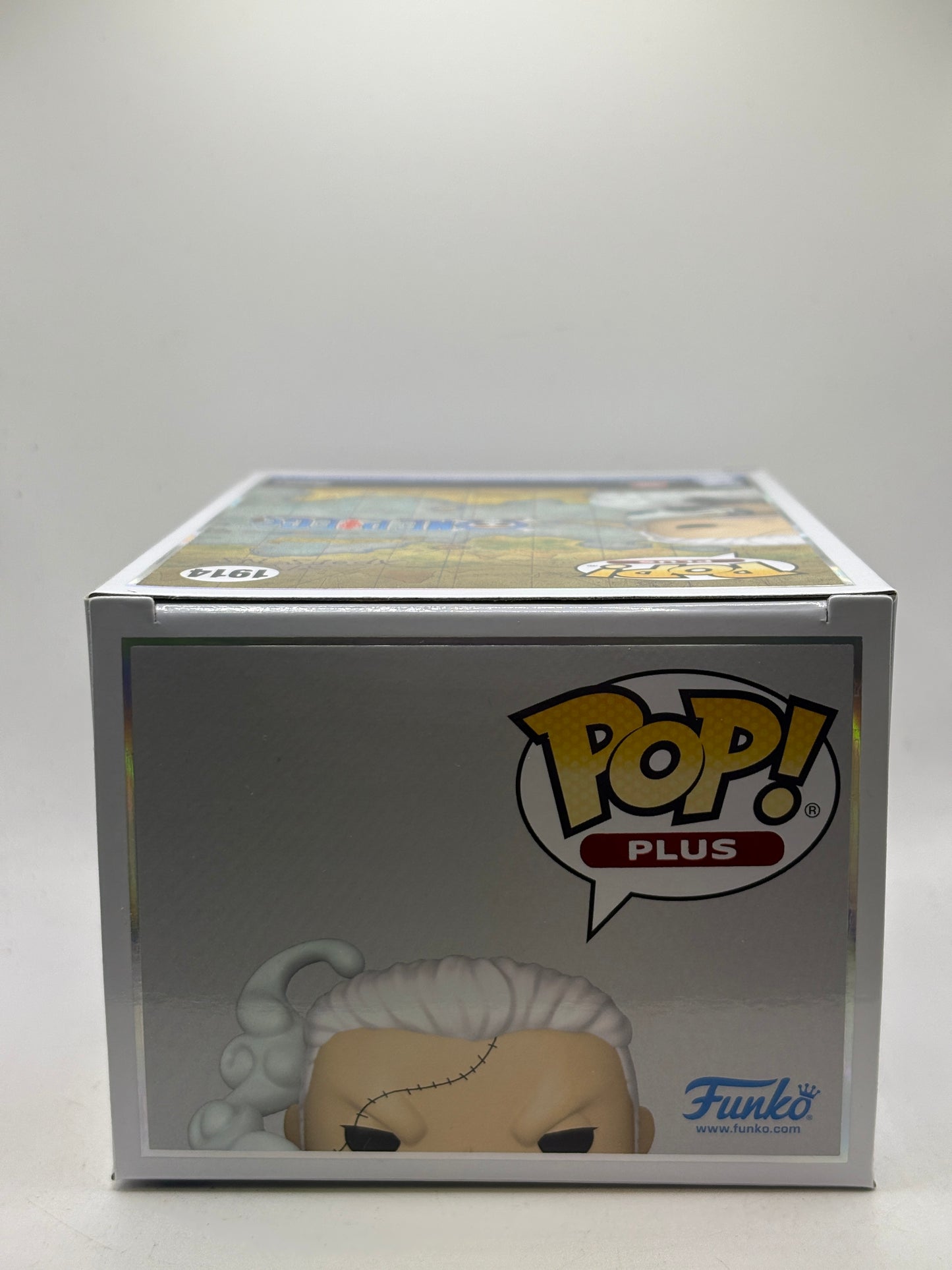 Funko POP! Plus One Piece #1914 Smoker Special Edition Vinyl Figure (1)