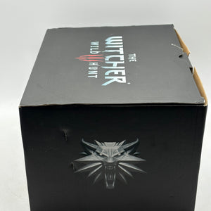 The Witcher 3: Wild Hunt GERALT IN THE BATH Statuette by Dark Horse Comics OPEN FRENLY BRICKS - Open 7 Days