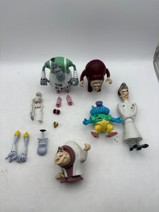 1998 Dreamworks Toonsylvania Loose Action Figure Lot + Accessories