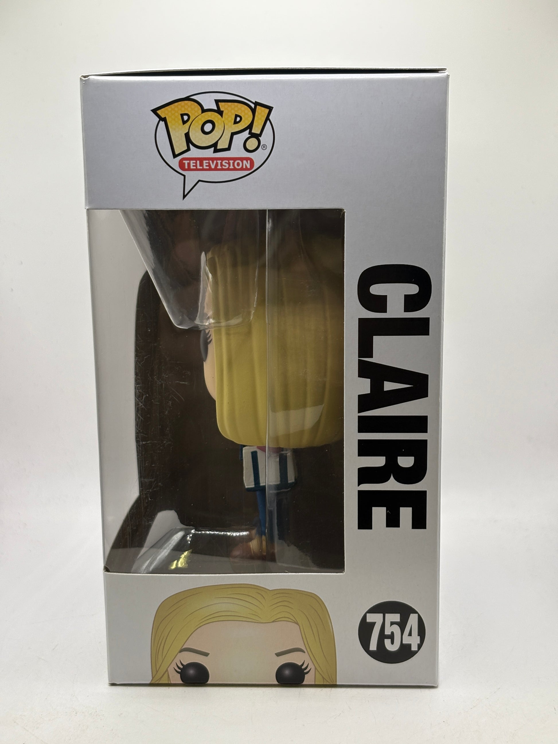 Funko POP! Television Modern Family #754 Claire Vinyl Figure image 2