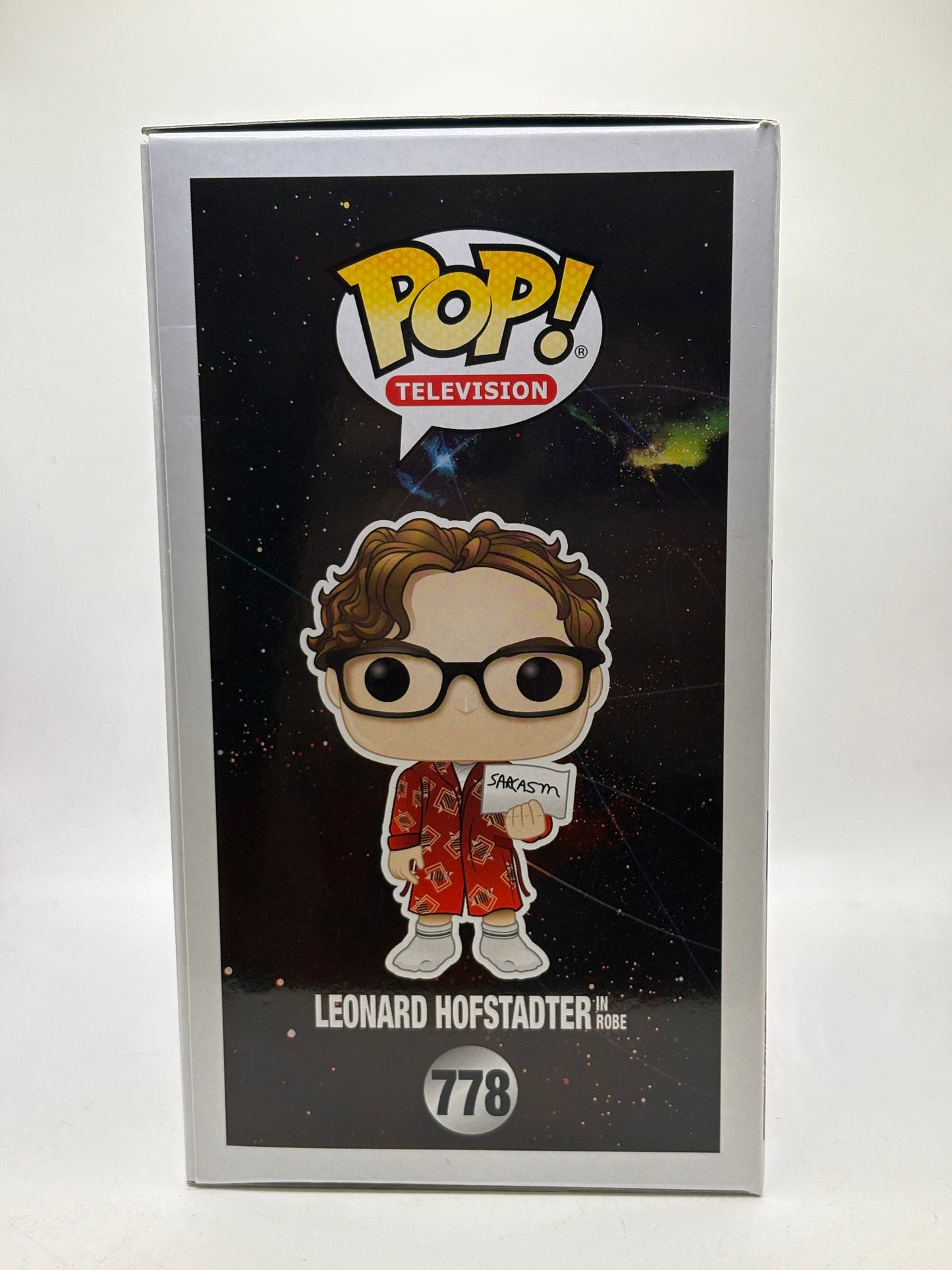 Funko POP! Television The Big Bang Theory #778 Leonard Hofstadter in Robe