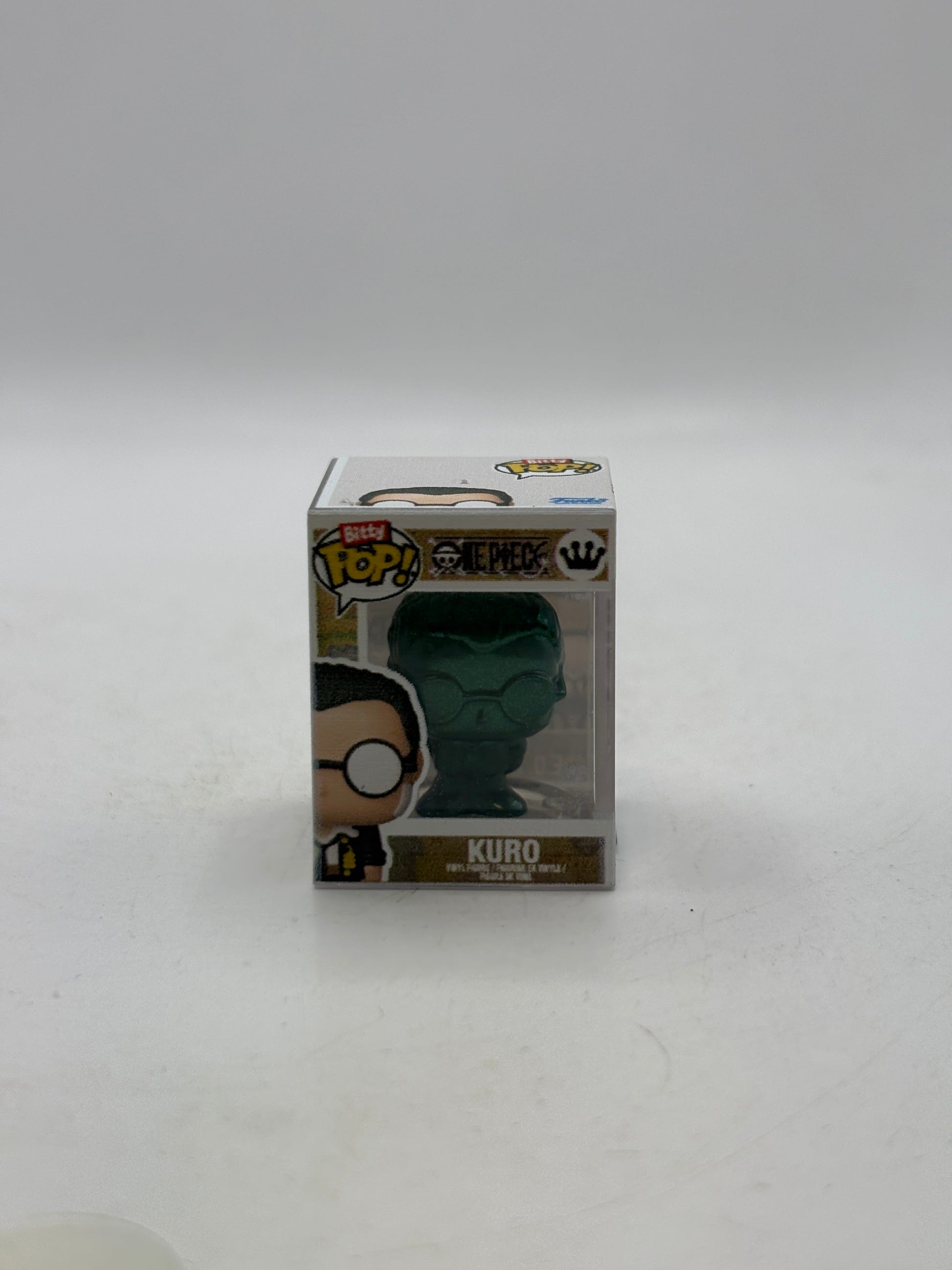 Funko Bitty Pop! One Piece Kuro Glitter Green Hyper Rare 1/32 Chase variant image 1