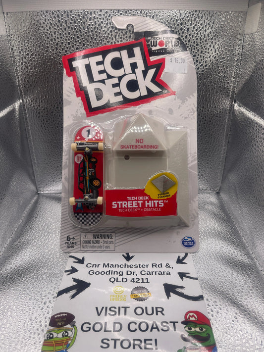 Tech Deck Street Hits Pyramid Obstacle + Deck FRENLY BRICKS - Open 7 Days