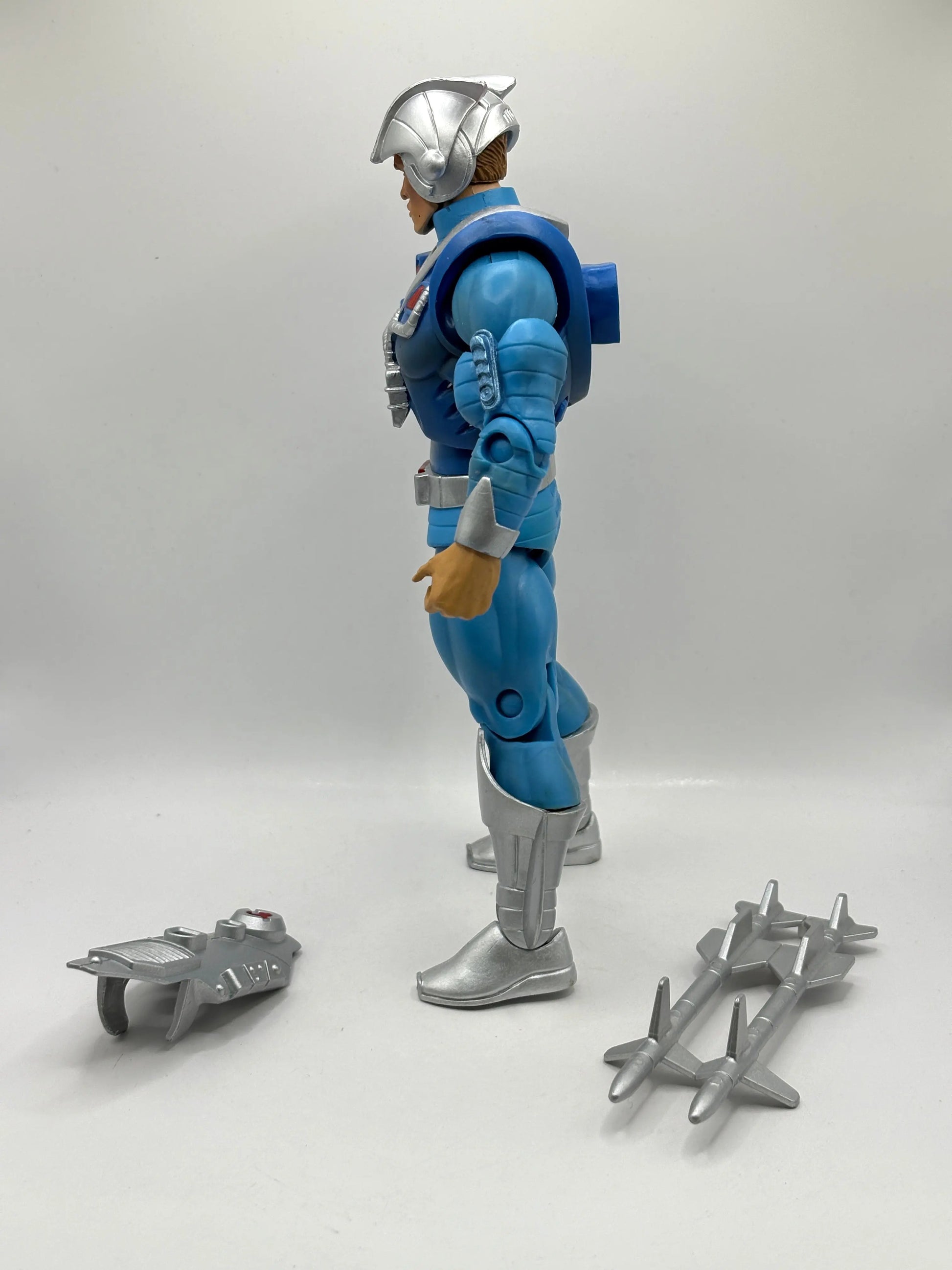 Masters of the Universe Classics ICARIUS Loose Action Figure FRENLY BRICKS - Open 7 Days