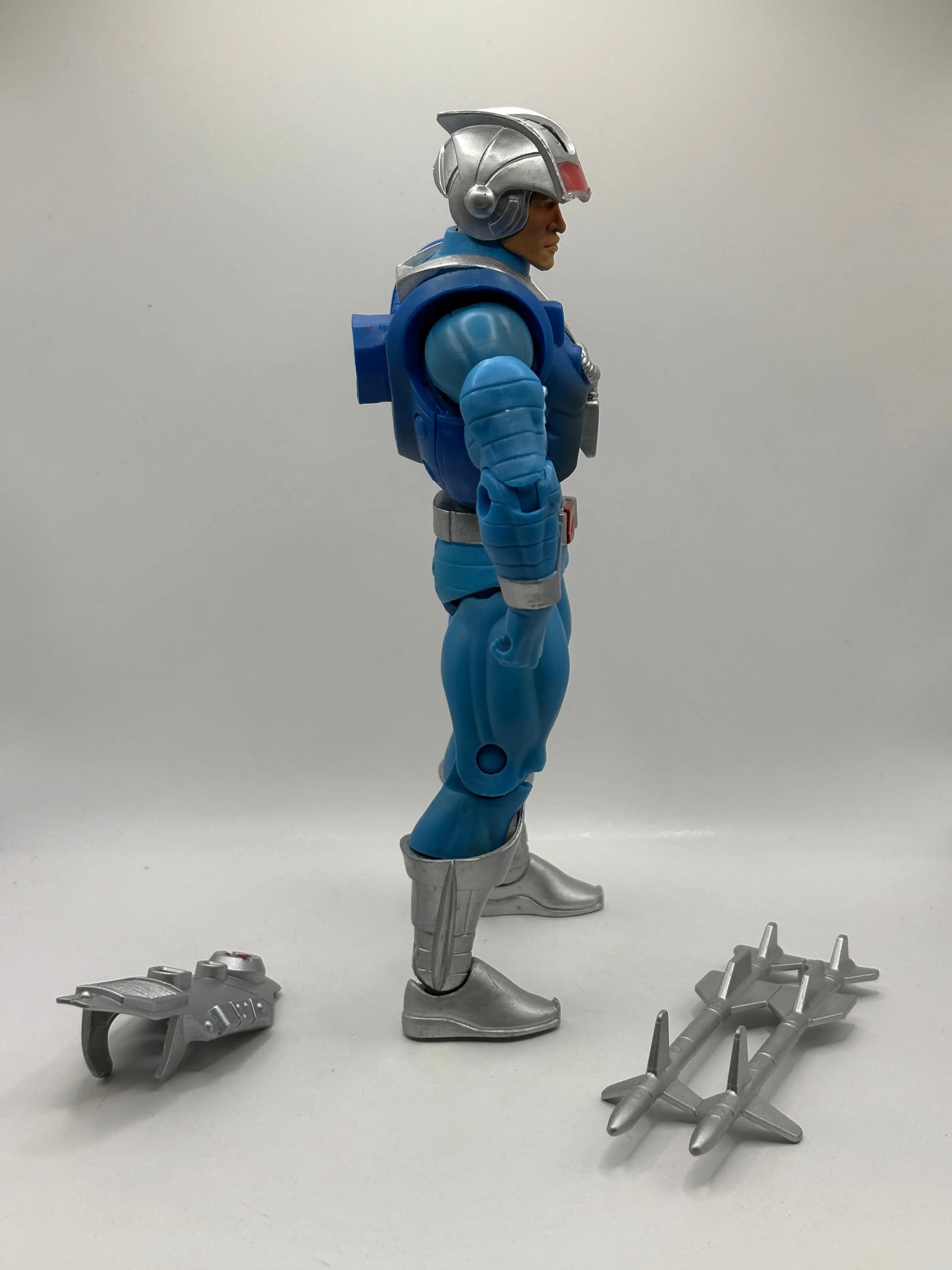 Masters of the Universe Classics ICARIUS Loose Action Figure FRENLY BRICKS - Open 7 Days