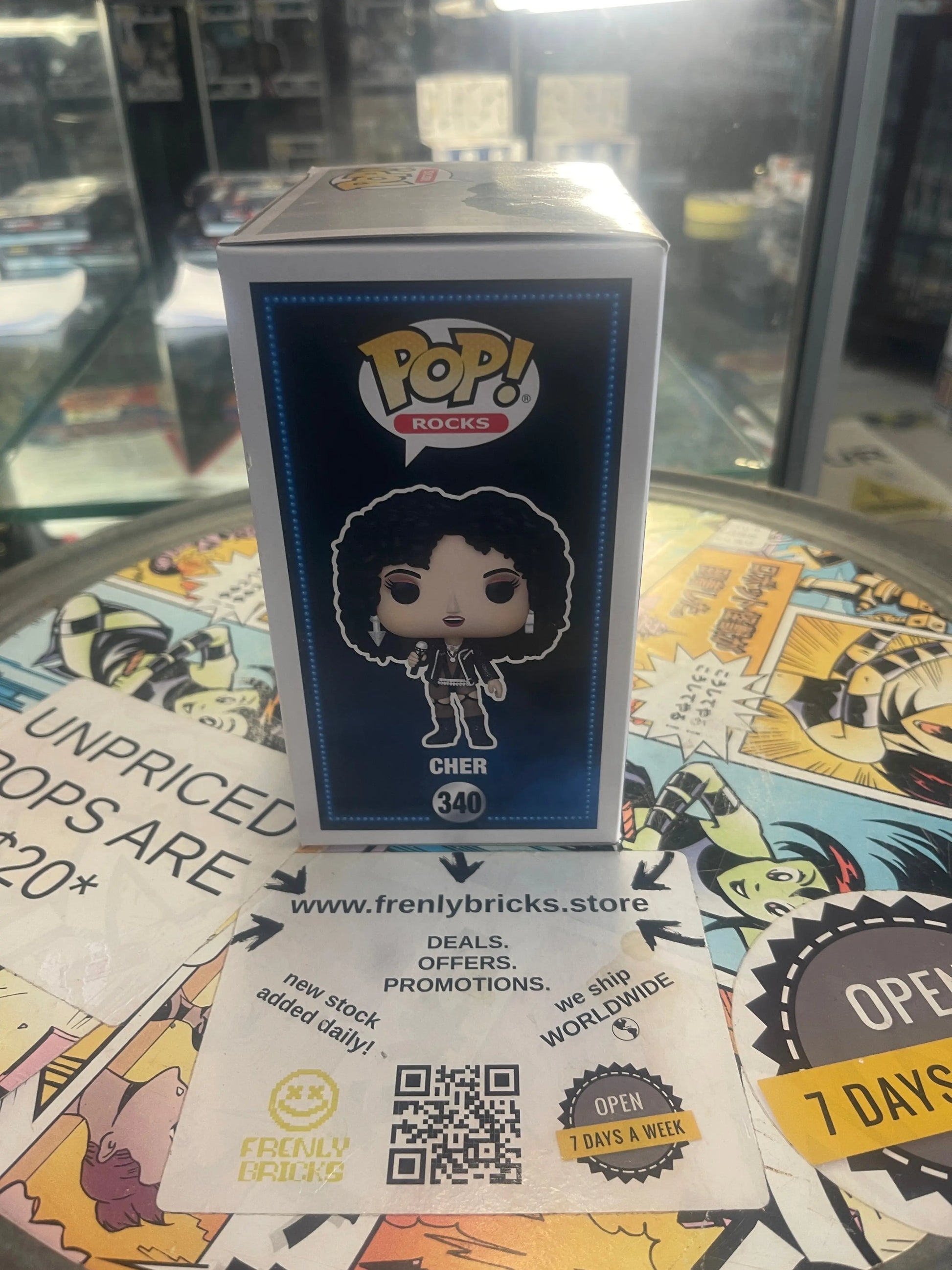 Funko POP! Rocks - CHER #340 Diamond glitter exclusive FRENLY BRICKS - Open 7 Days