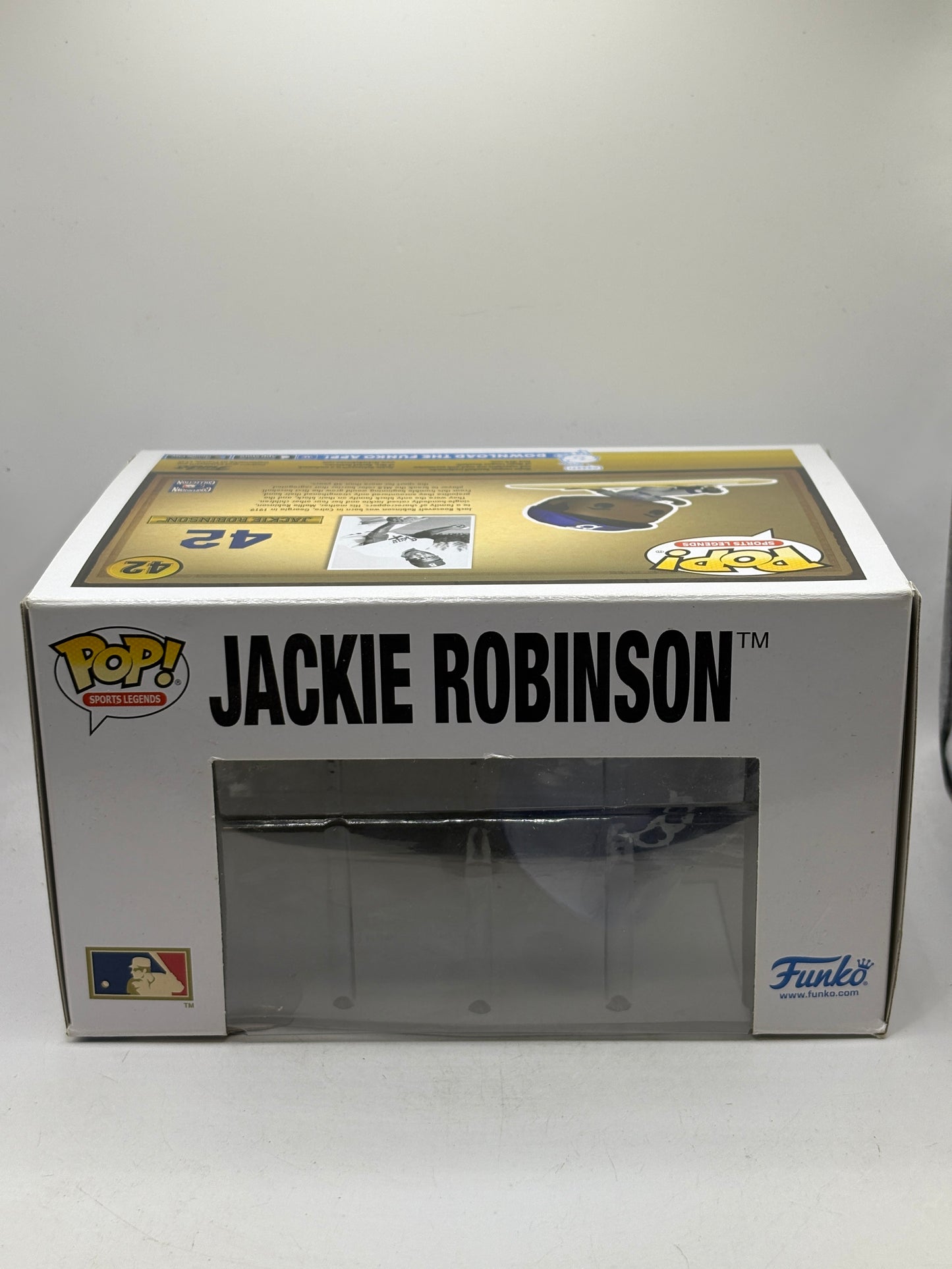 Funko POP! Sports Legends #42 Jackie Robinson Vinyl Figure SE