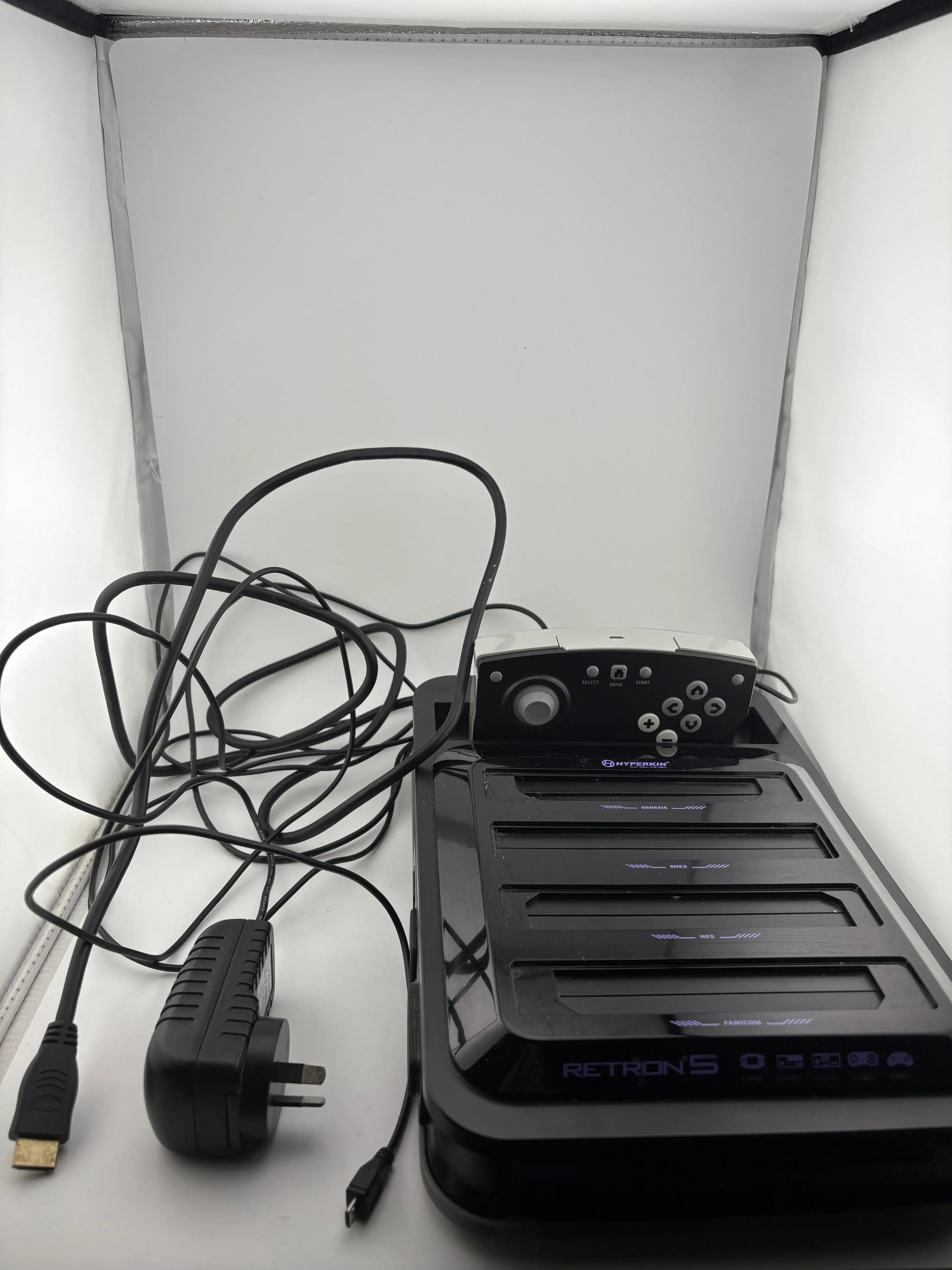 Retron 5 Hyperkin Video Game Comsole with Chords & Controller (Power Tested Turns on) FRENLY BRICKS - Open 7 Days