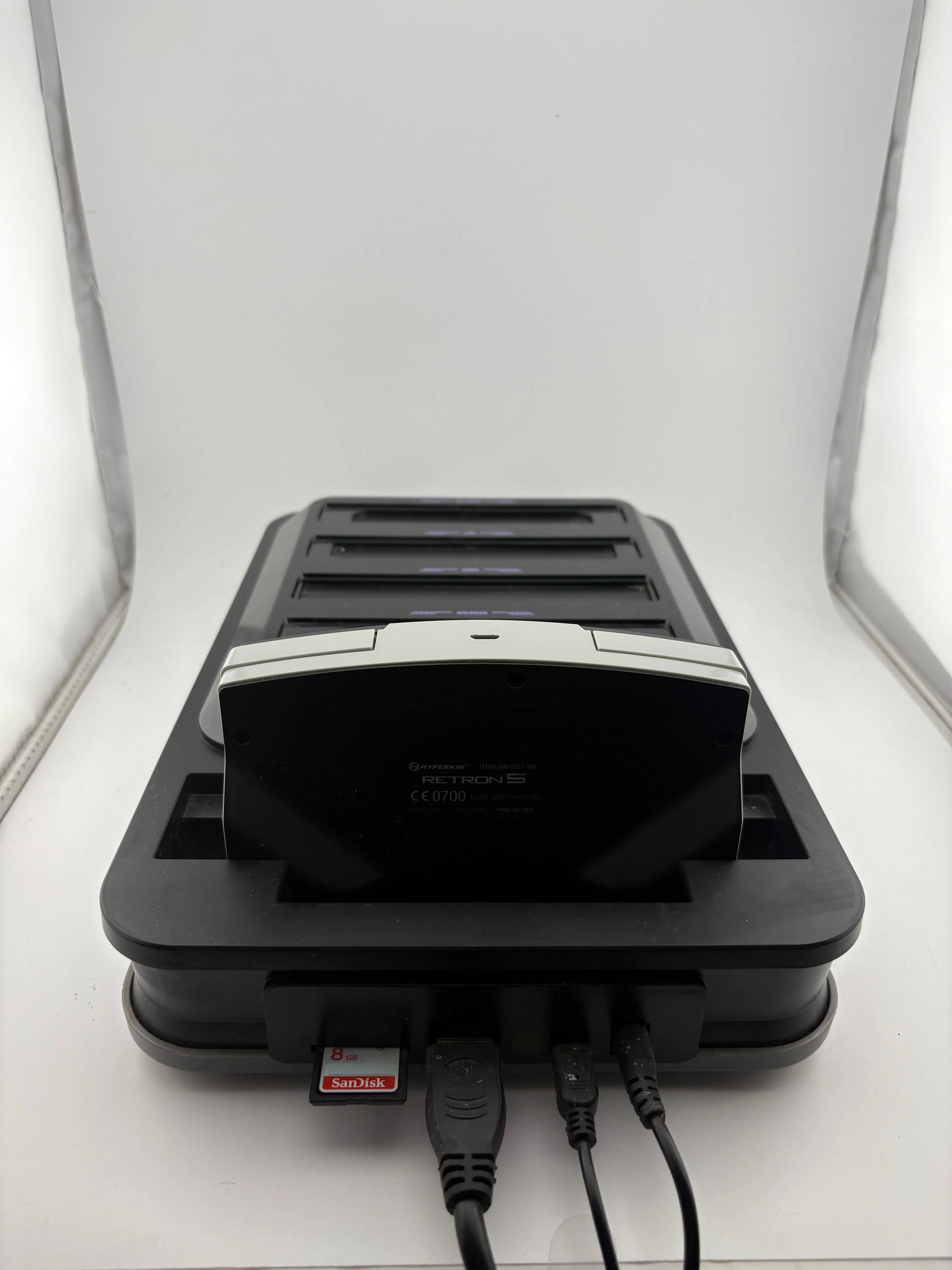 Retron 5 Hyperkin Video Game Comsole with Chords & Controller (Power Tested Turns on) FRENLY BRICKS - Open 7 Days