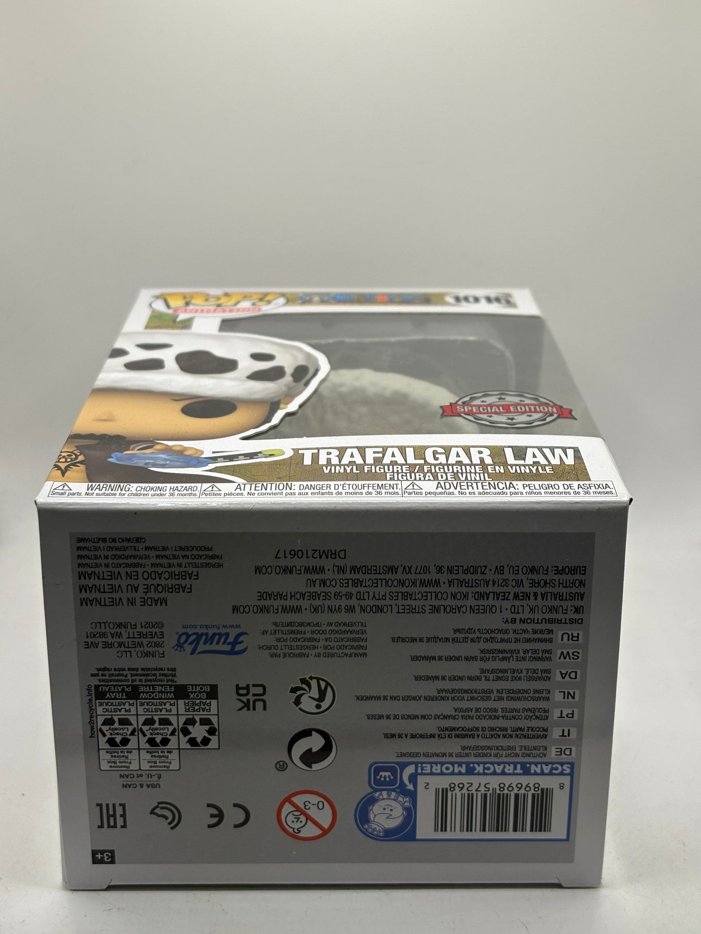 Funko POP! Animation One Piece #1016 Trafalgar Law Vinyl Figure SE FRENLY BRICKS - Open 7 Days