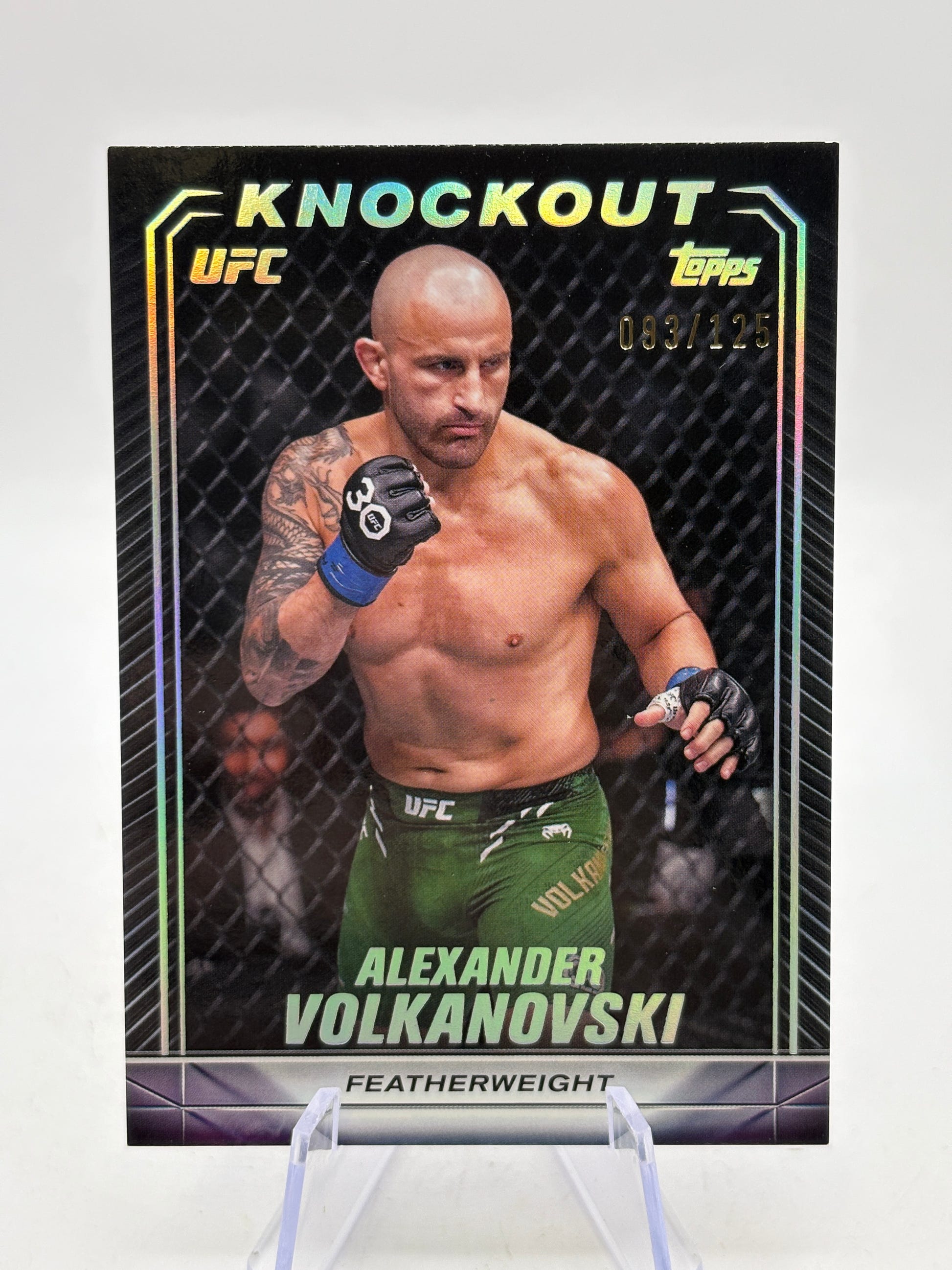 Alexander Volkanovski 2024 Topps UFC Knockout /125 Holo Silver #47 SP MMA image 1