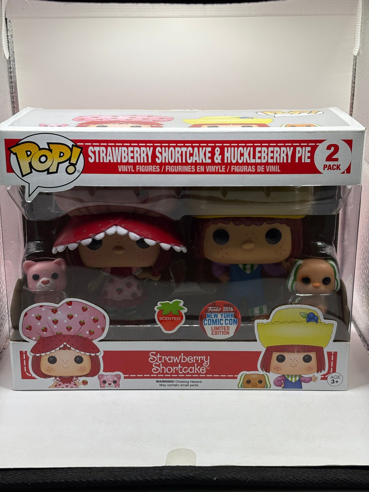Funko POP! Strawberry Shortcake & Huckleberry Pie 2 Pack Scented 2016 NYCC FRENLY BRICKS - Open 7 Days