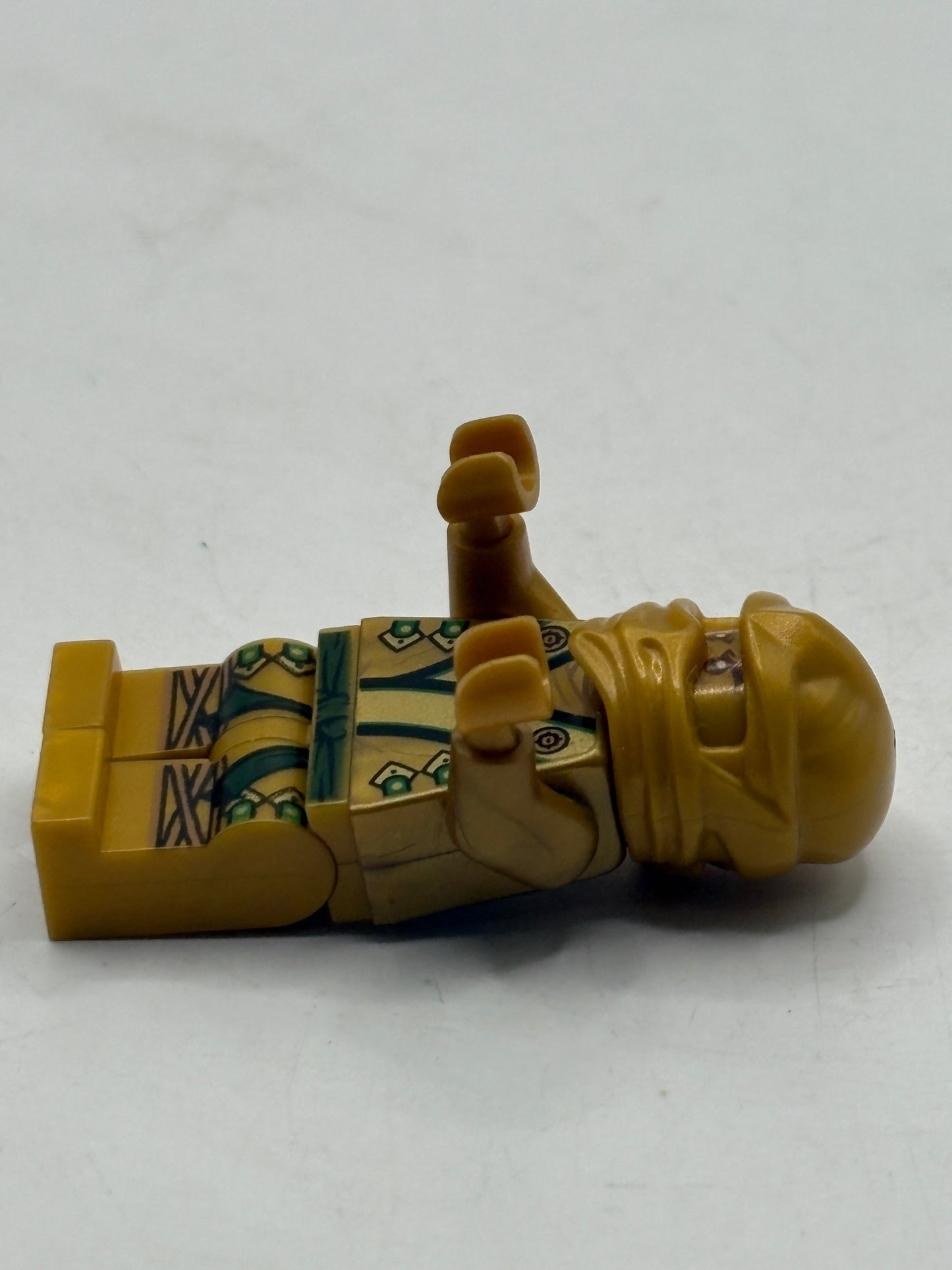Lego Lloyd Minifigure Golden Ninja Ninjago Final Battle 70505 70503 njo0073 FRENLY BRICKS - Open 7 Days