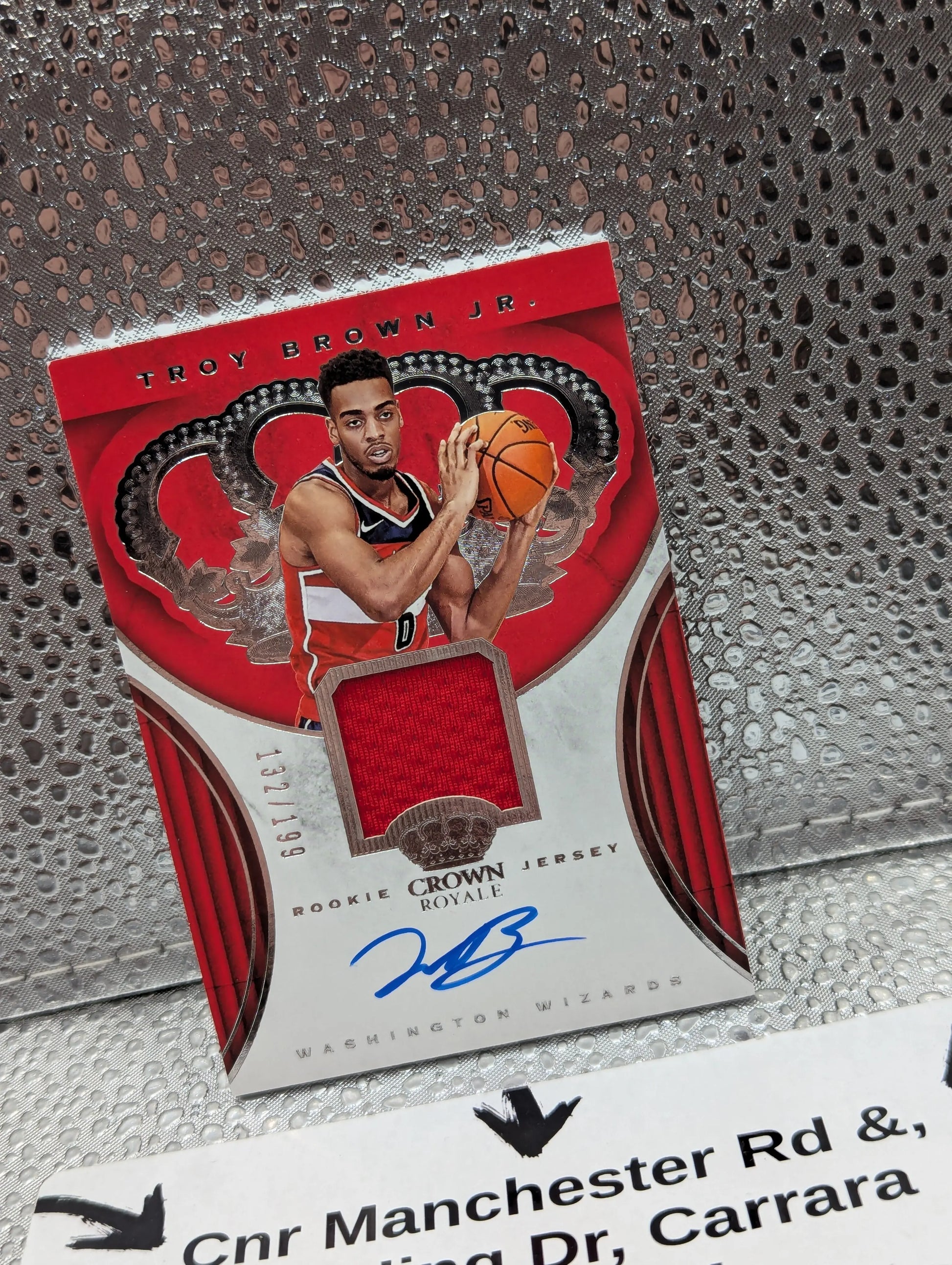 2018-19 Panini Crown Royale TROY BROWN JR. /199 AUTO PATCH ROOKIE FRENLY BRICKS - Open 7 Days