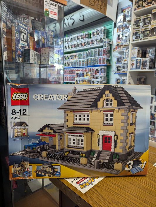 LEGO Creator Model Townhouse 4954 NEW SEALED RETIRED BOX DAMAGE SEE PICTURES FRENLY BRICKS - Open 7 Days