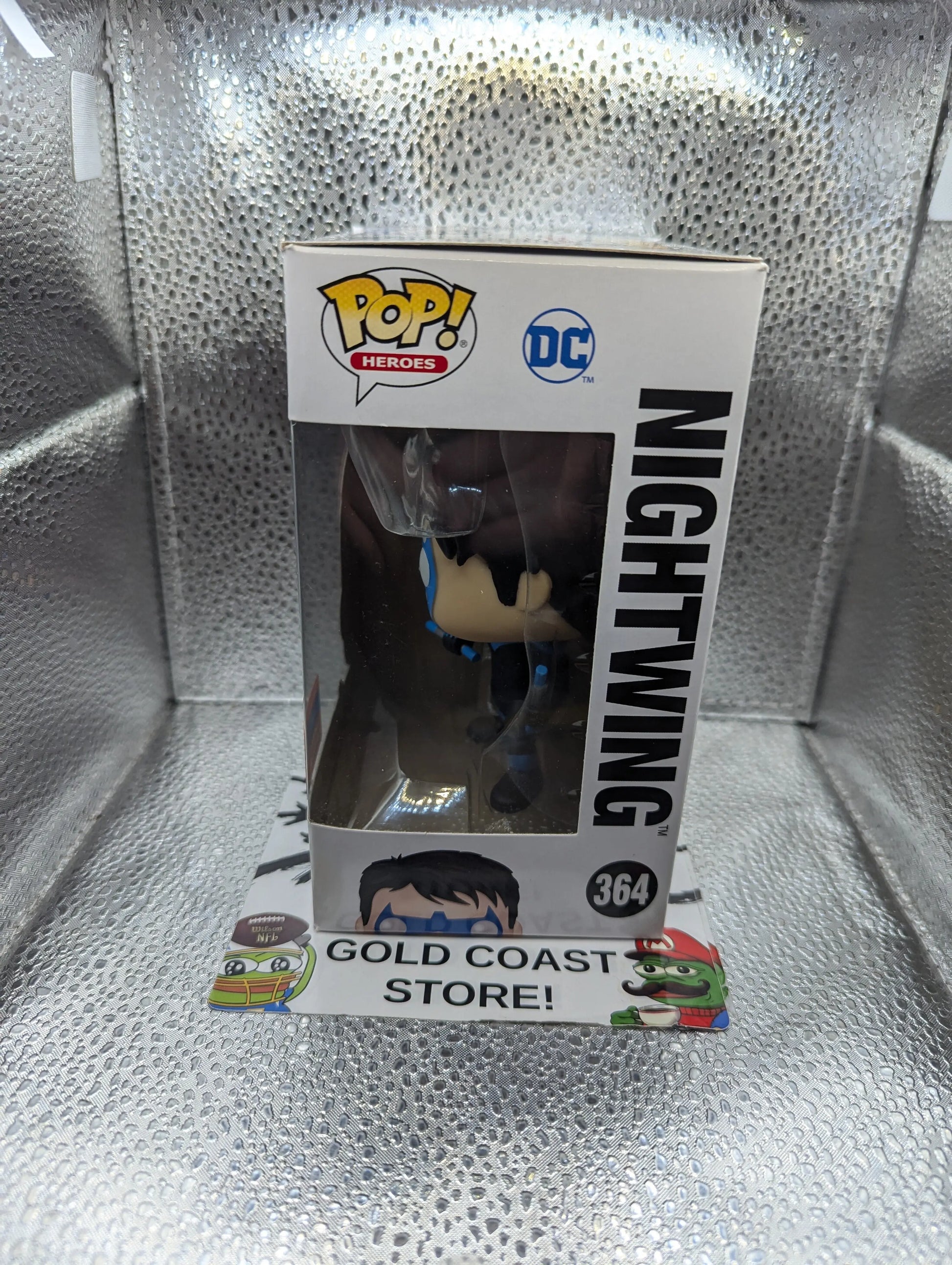 Funko Pop! Vinyl: DC Universe - Nightwing - New York Comic Con #364 FRENLY BRICKS - Open 7 Days